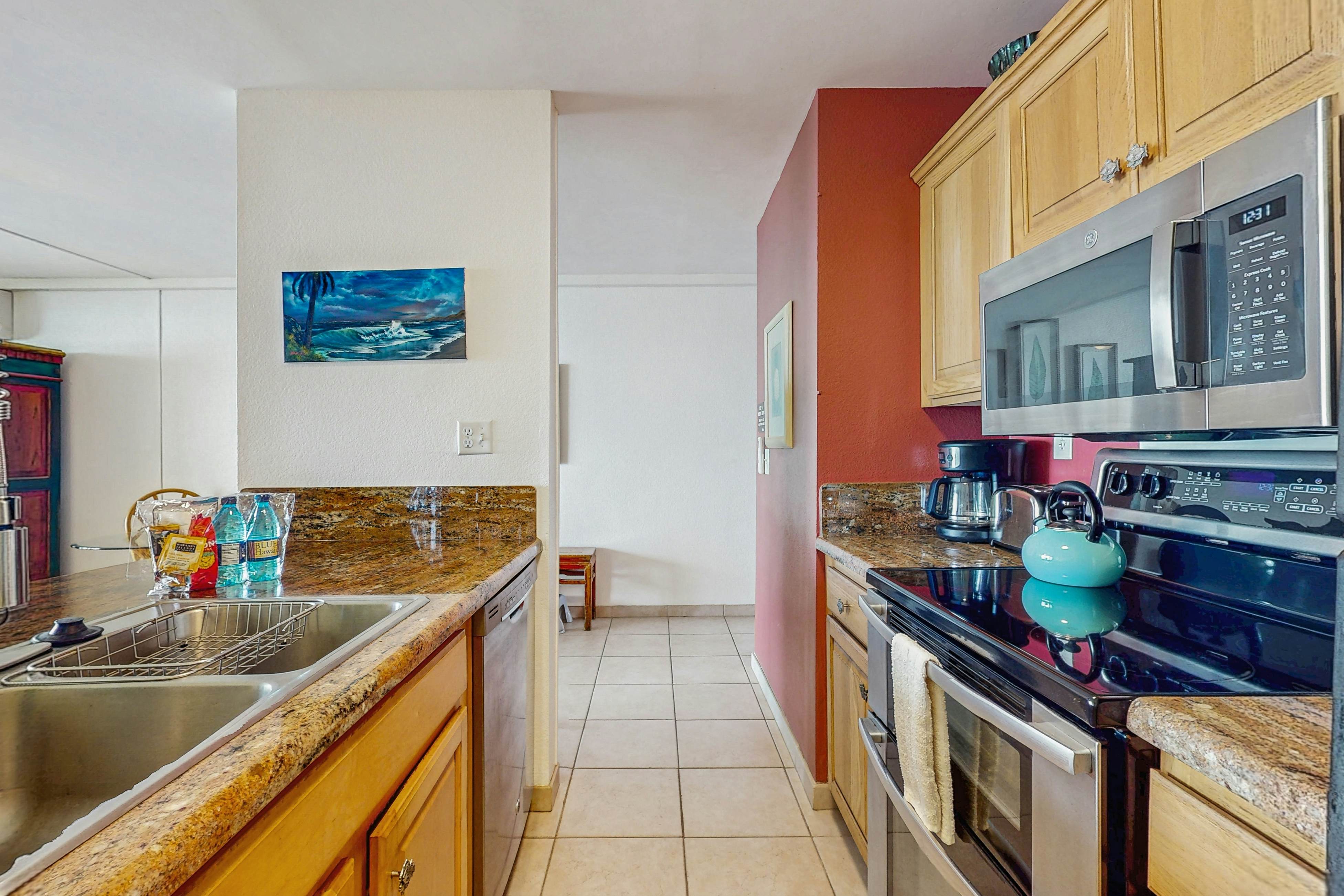 Kona Reef Oceanfront Condo, D6