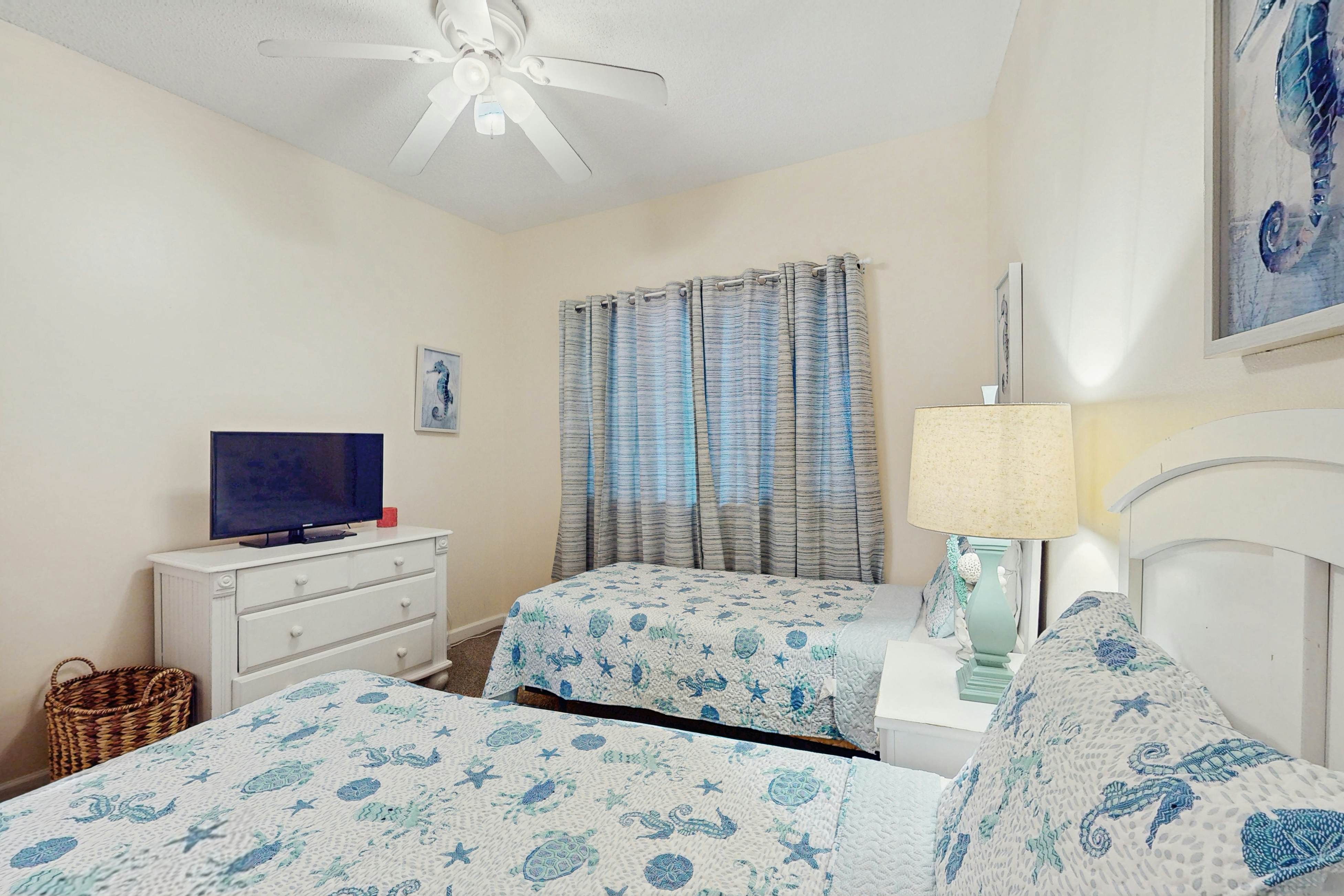 The Beach Club 1006C