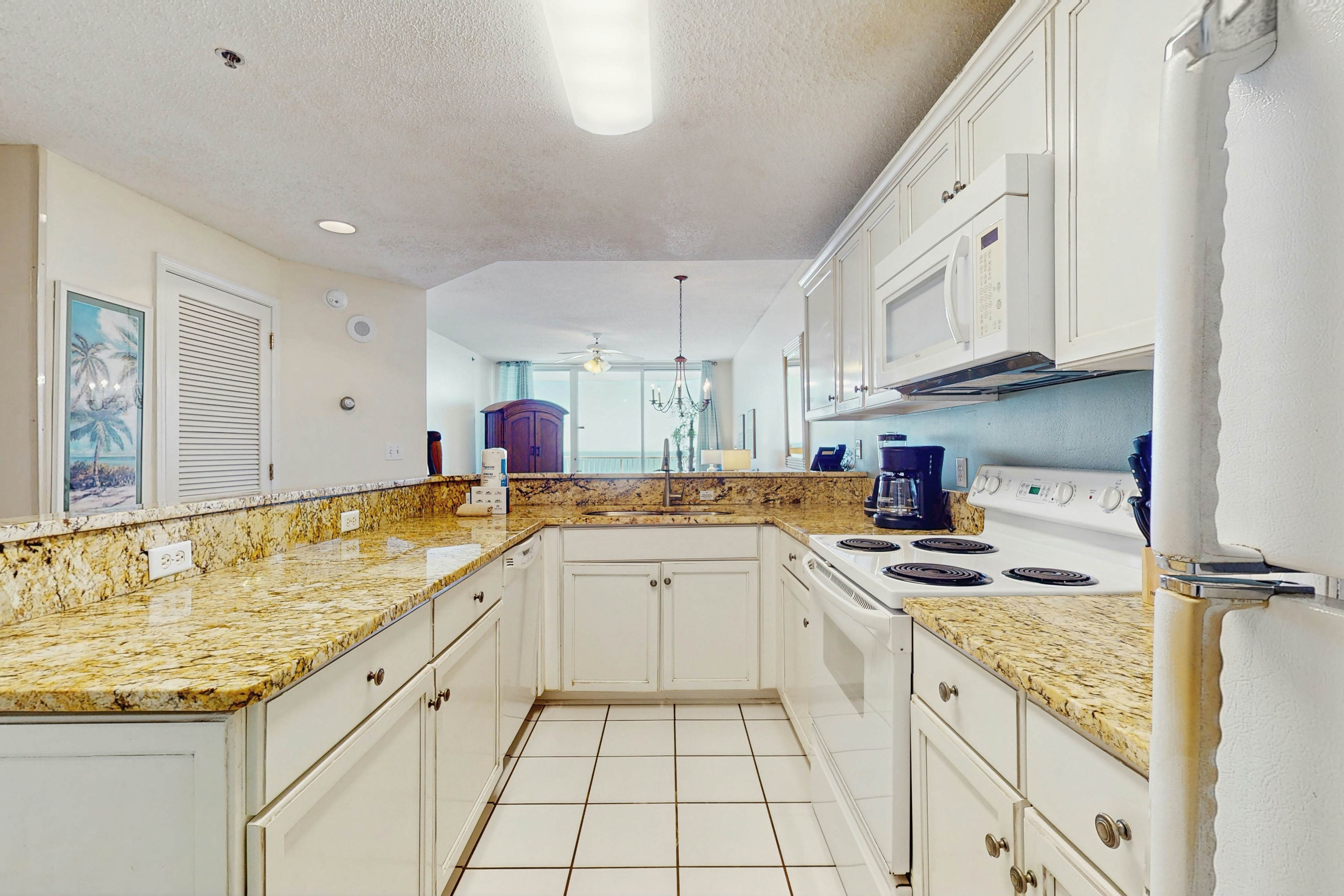 The Beach Club 1006C