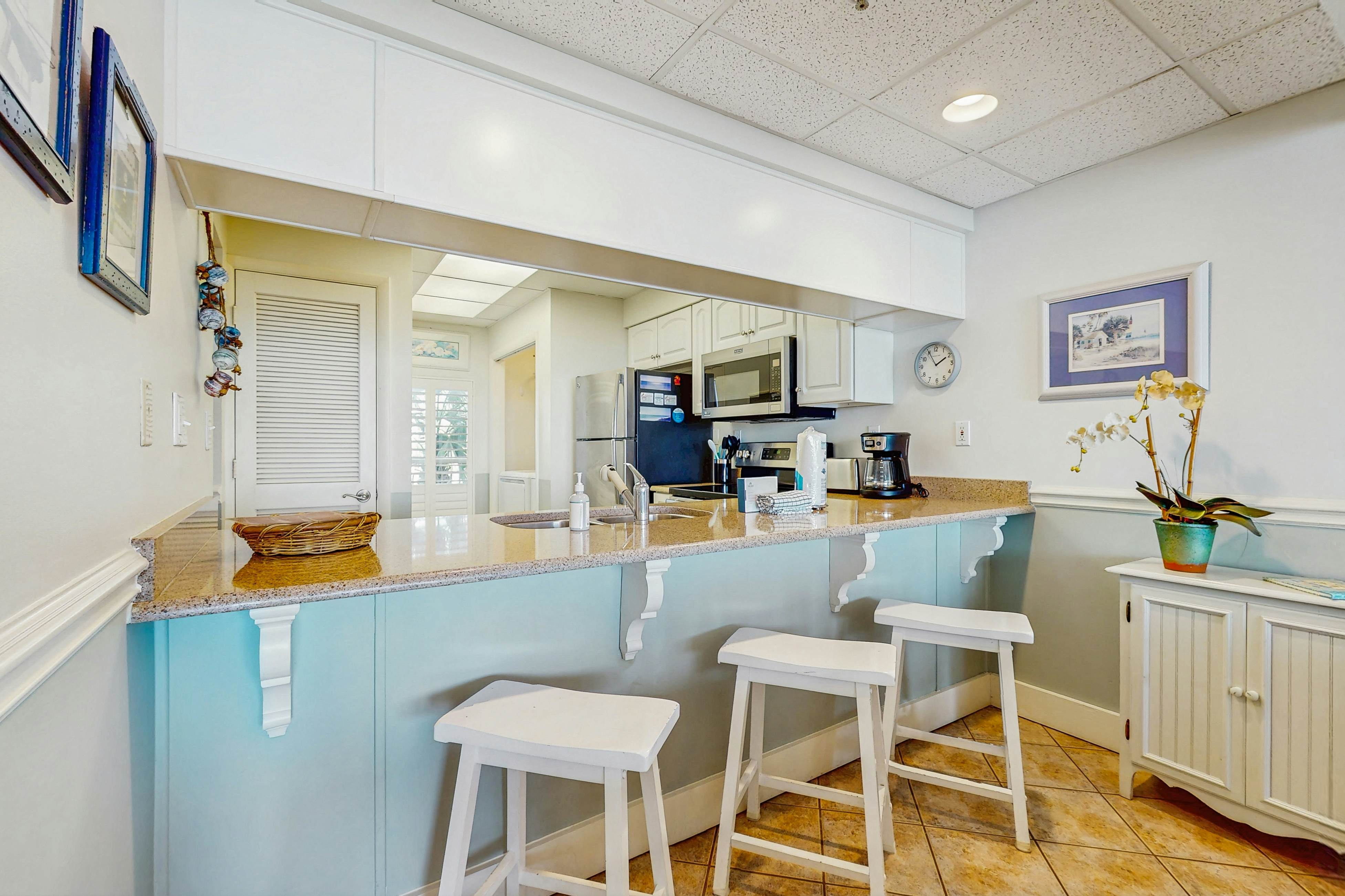 High Pointe E25 - Gulf Front Condo