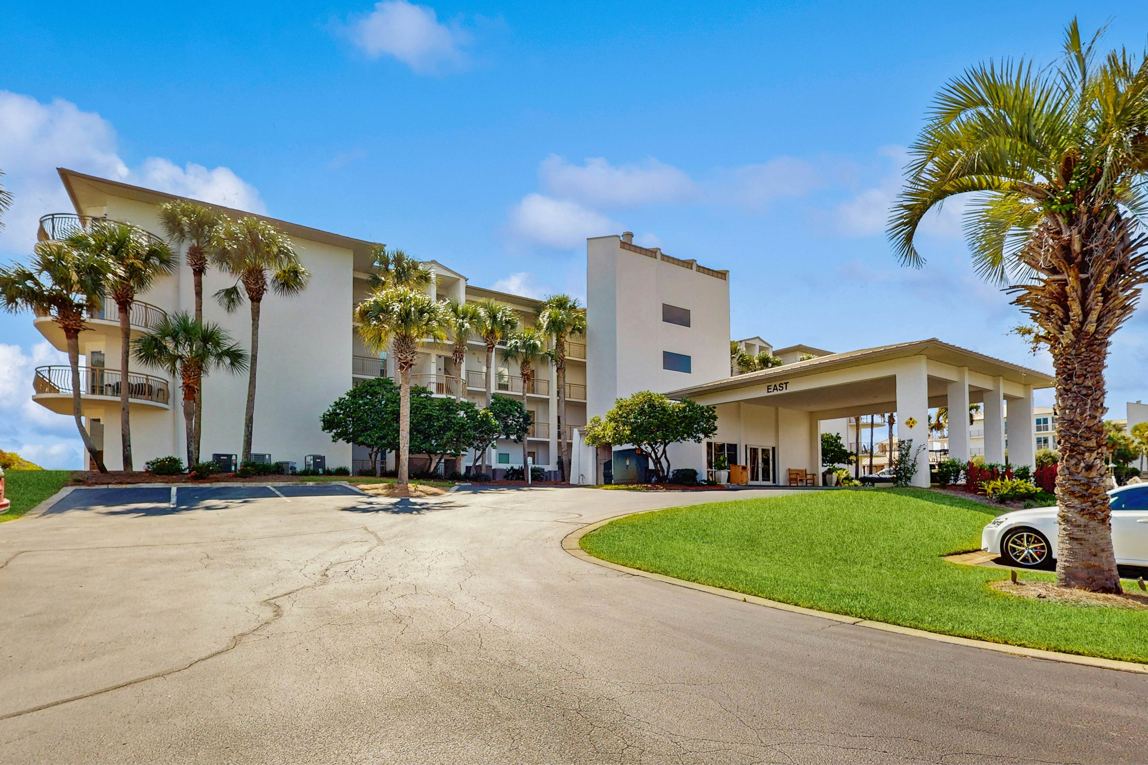 High Pointe E25 - Gulf Front Condo