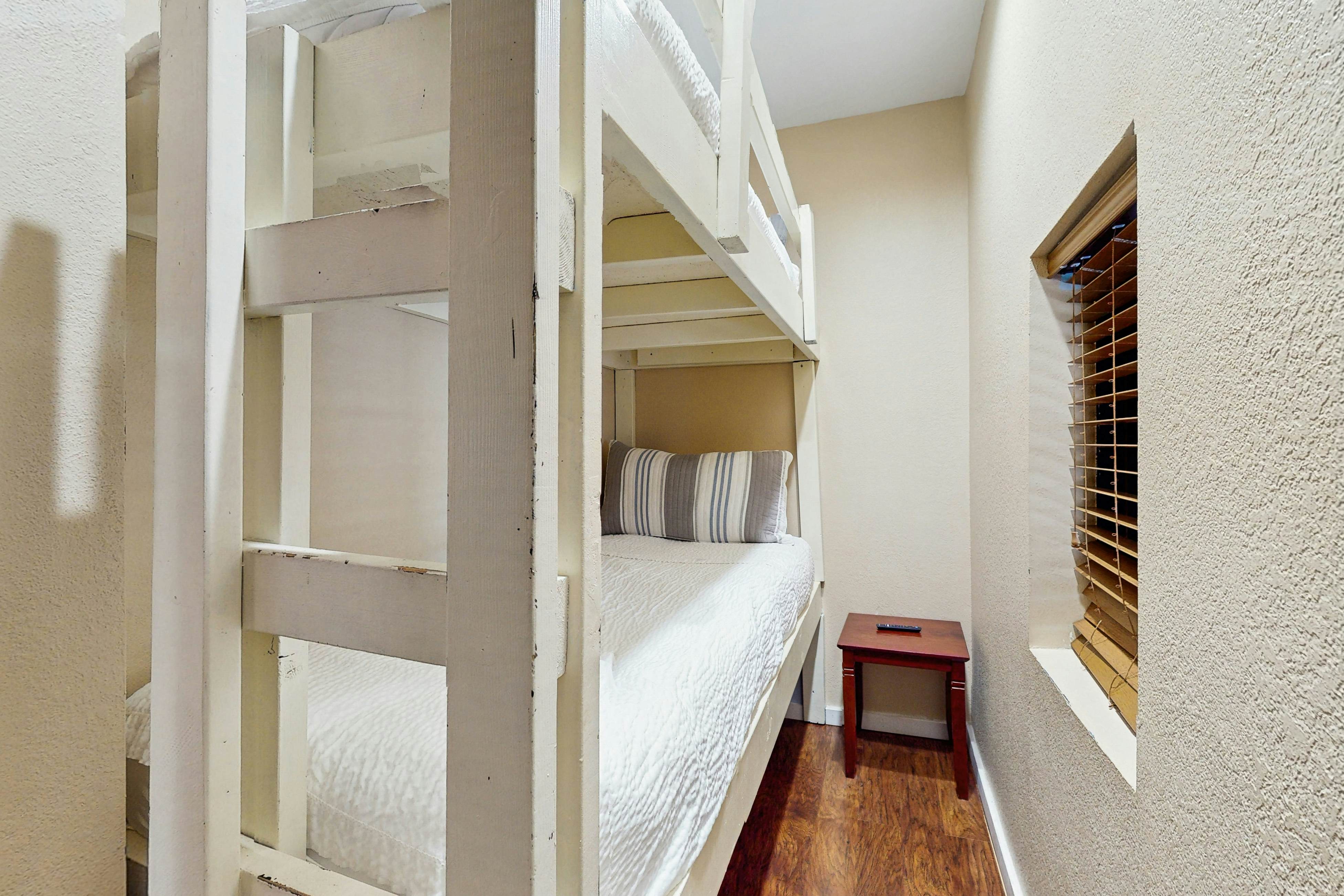 Baytowne Wharf - Fishermans Wharf 244