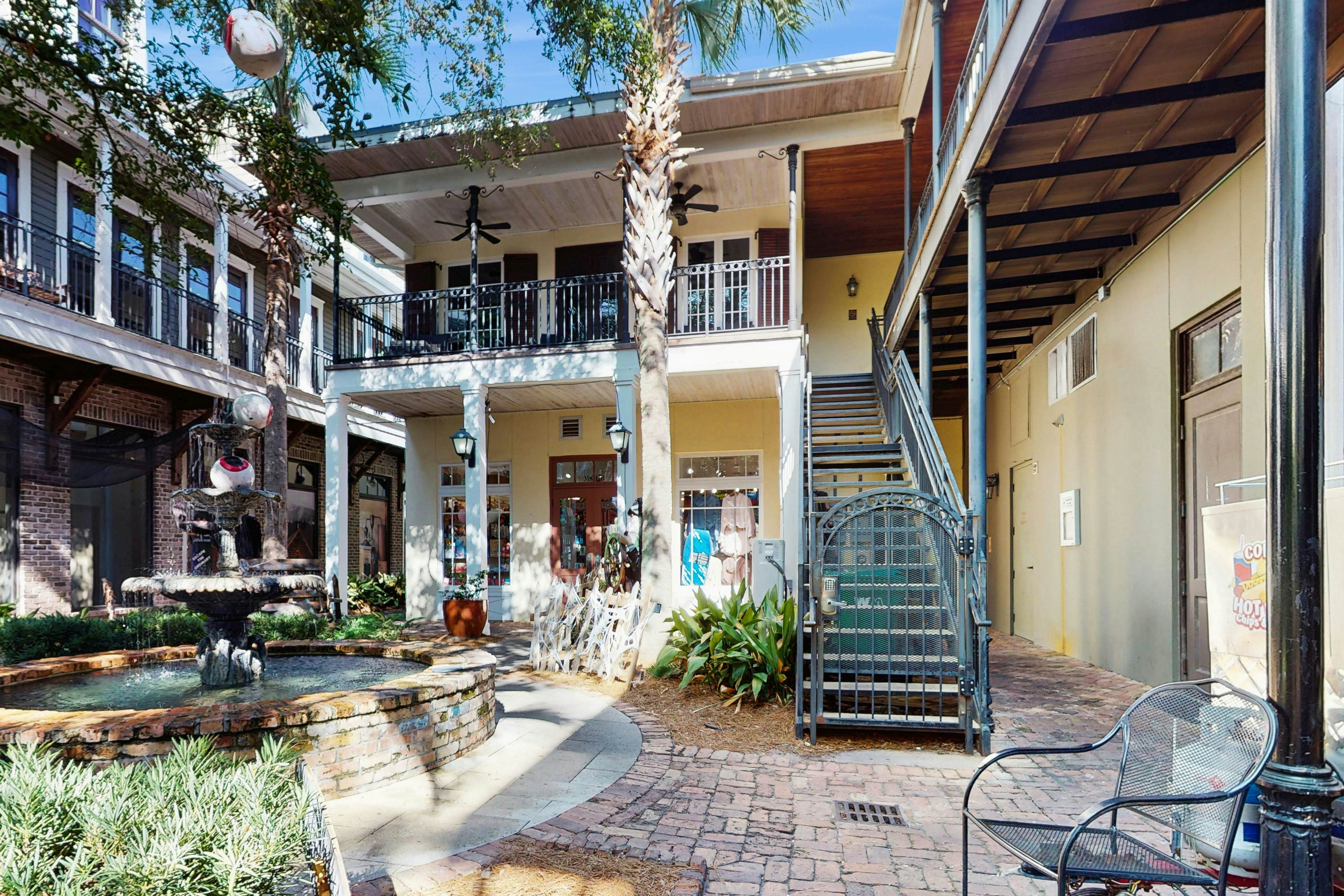 Baytowne Wharf - Fishermans Wharf 244