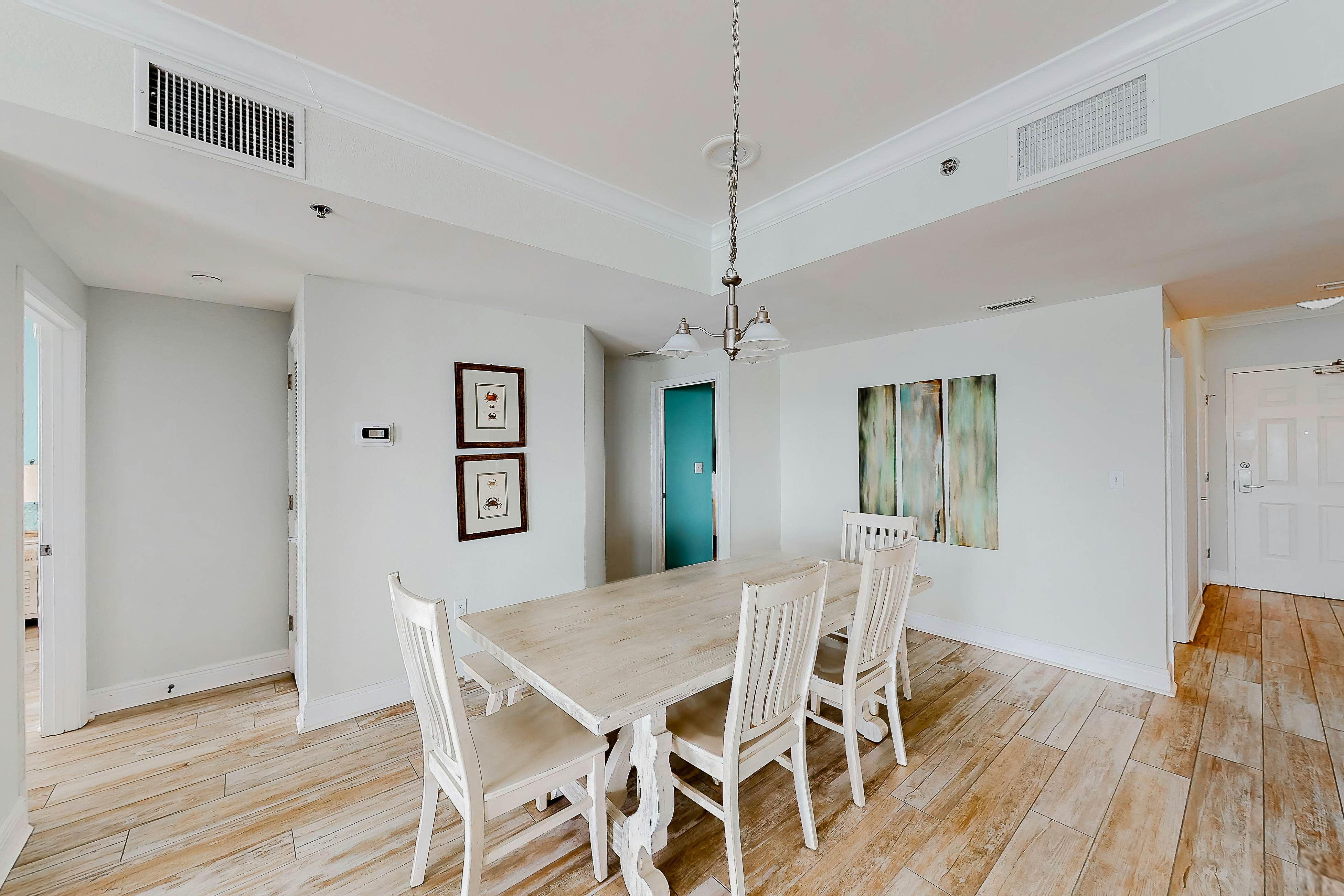 Crystal Shores West PH1403