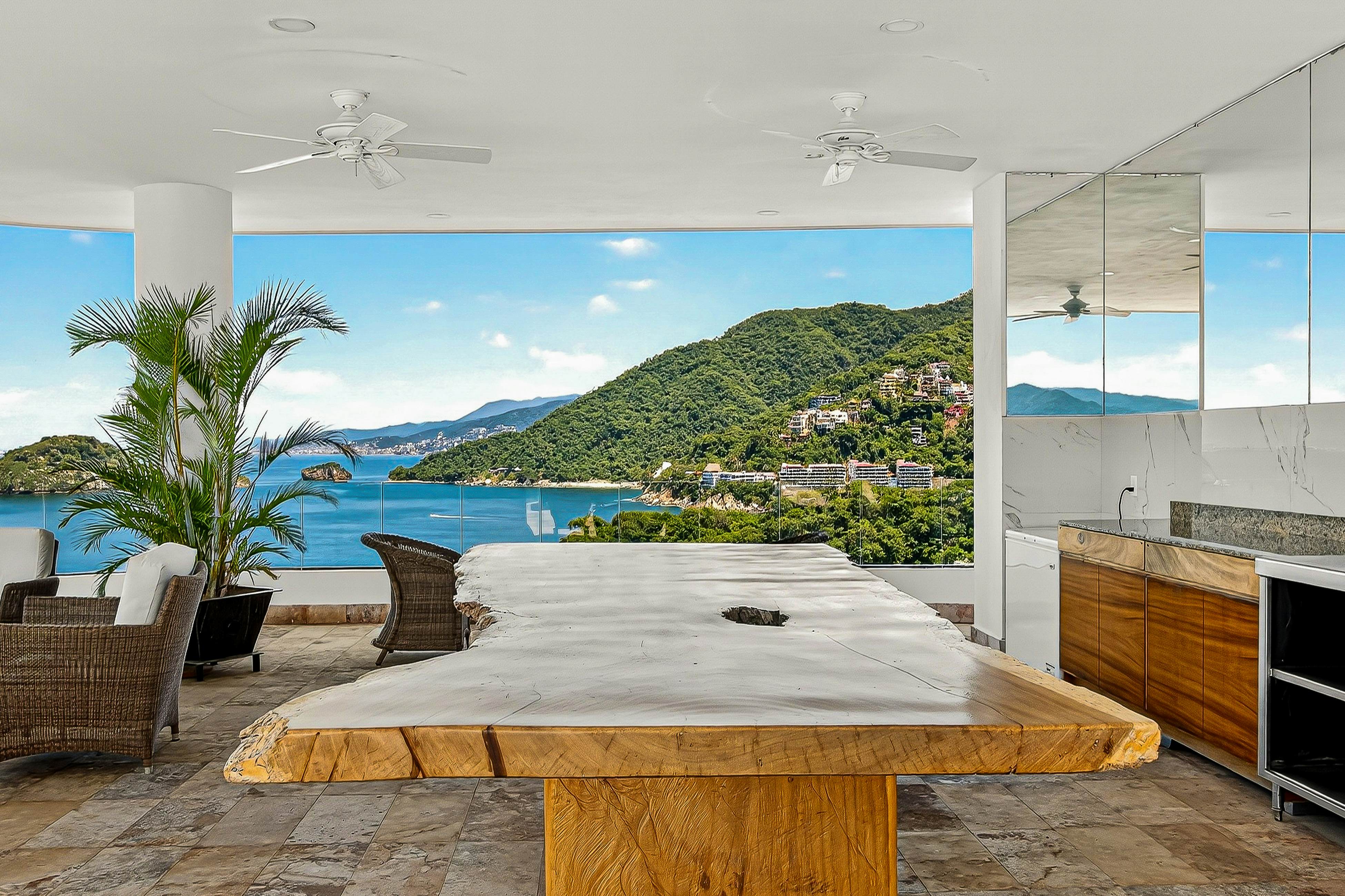 Blue Horizon 1102 at Residences