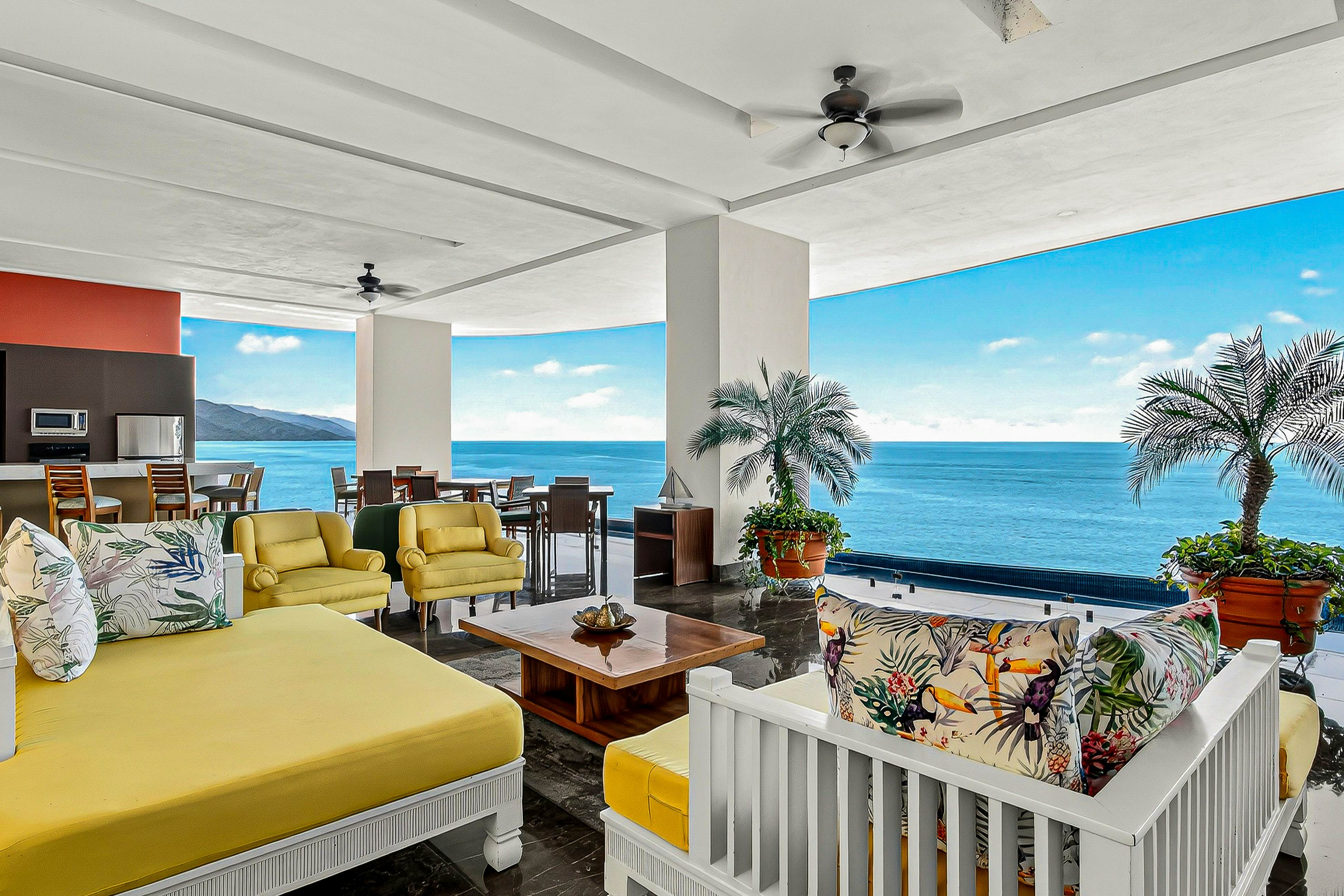 Blue Horizon 1102 at Residences