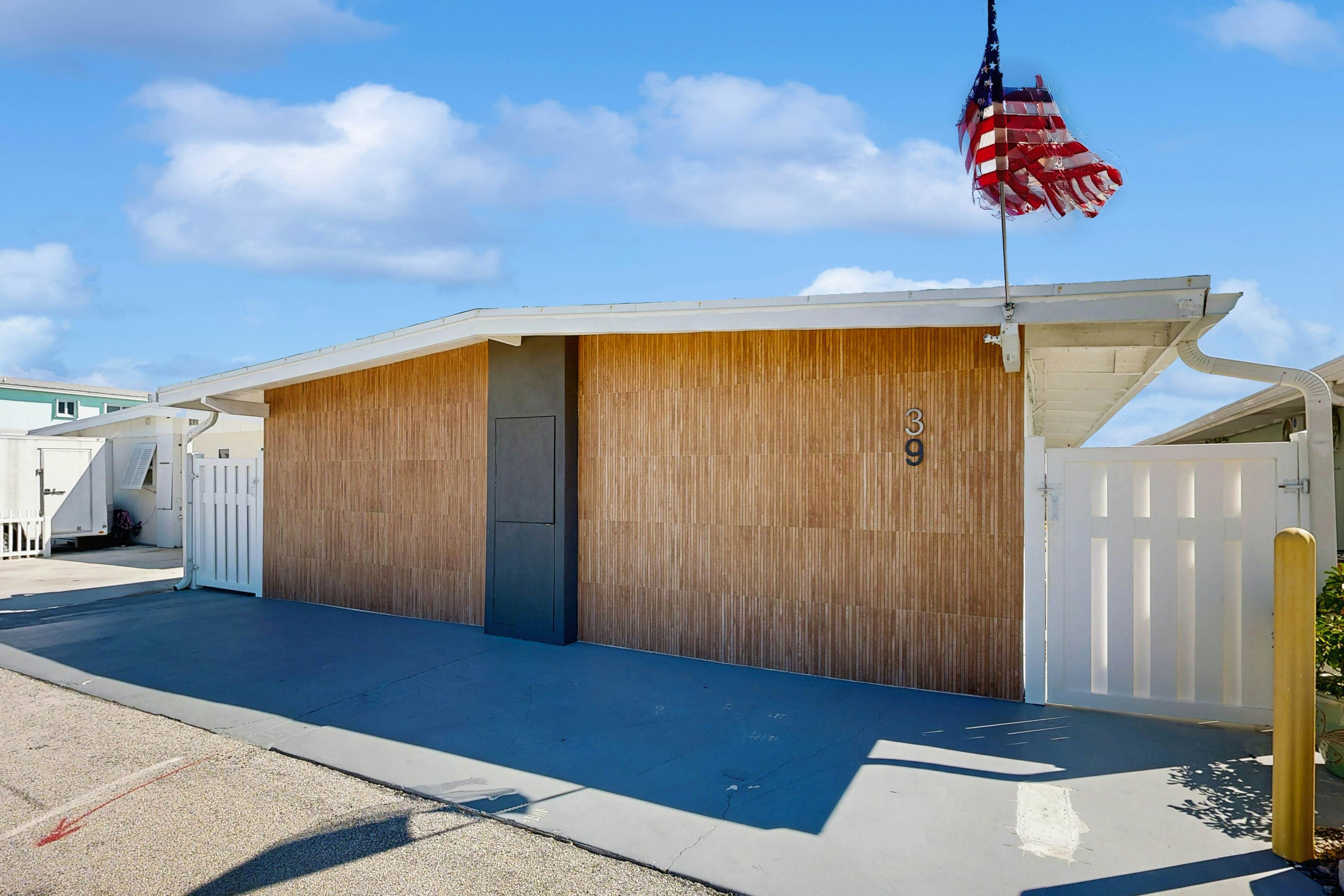 Carpe Diem - Seas The Day