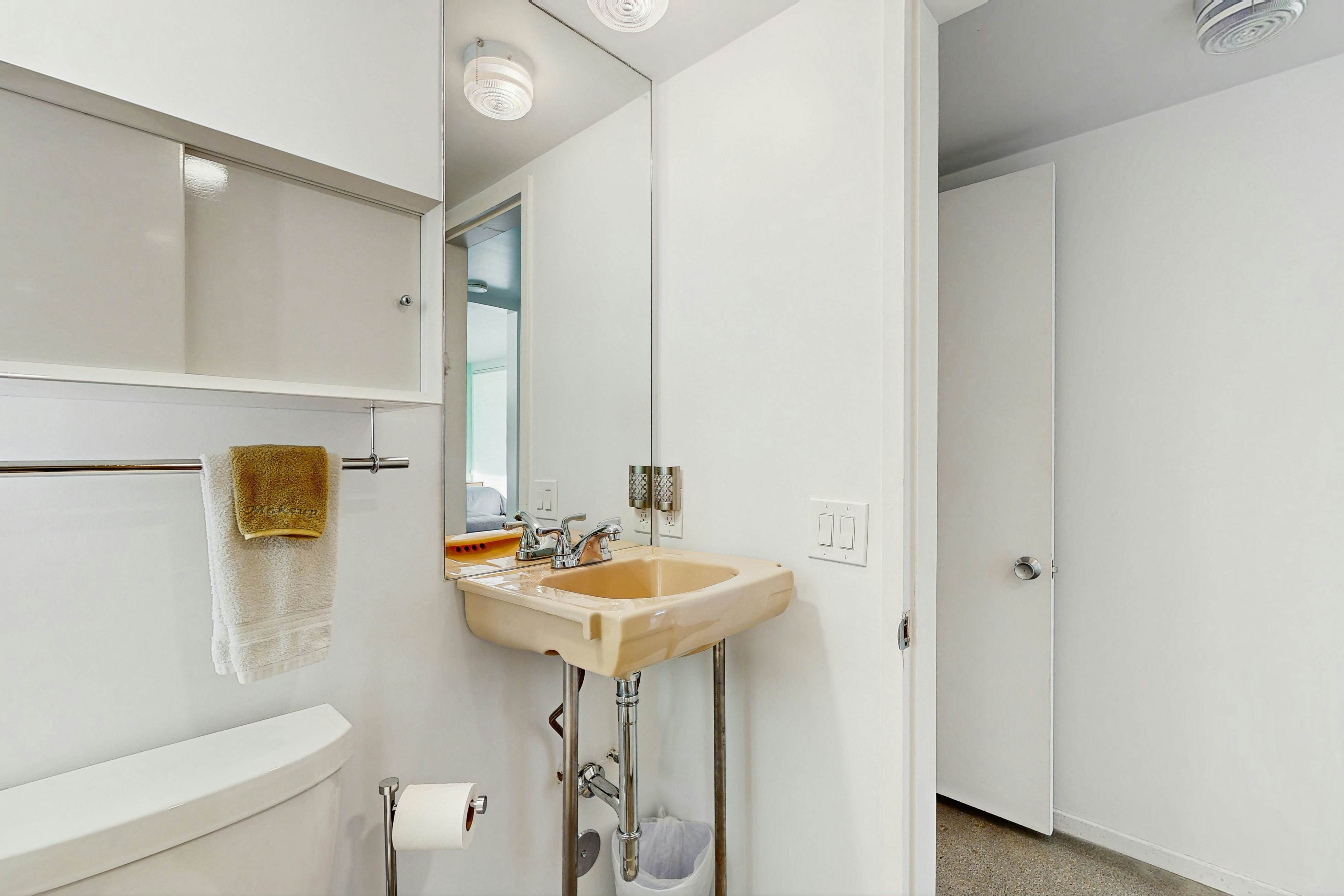 Racquet Club Cottage - 271