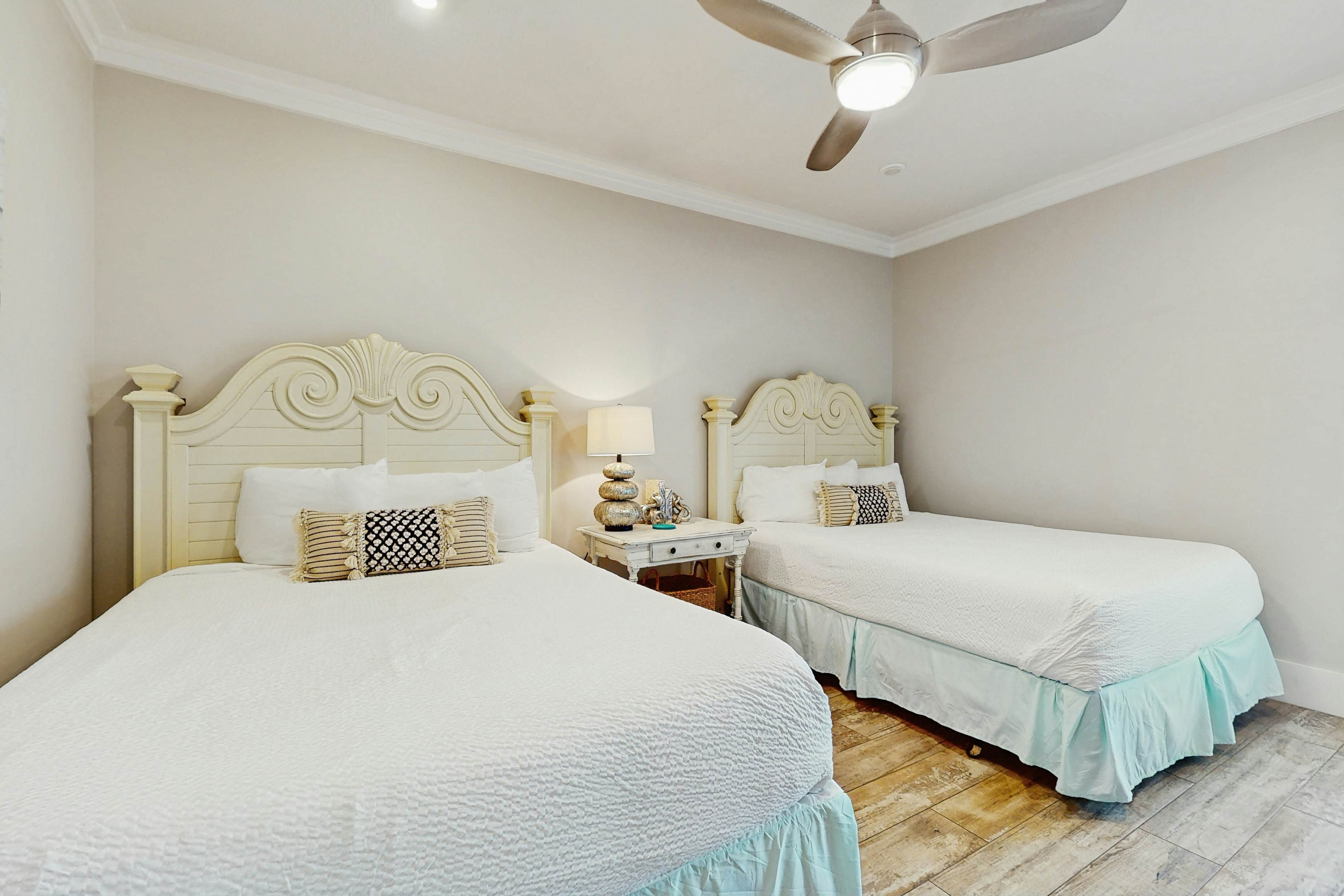 High Pointe E45 - Gulf Front Condo