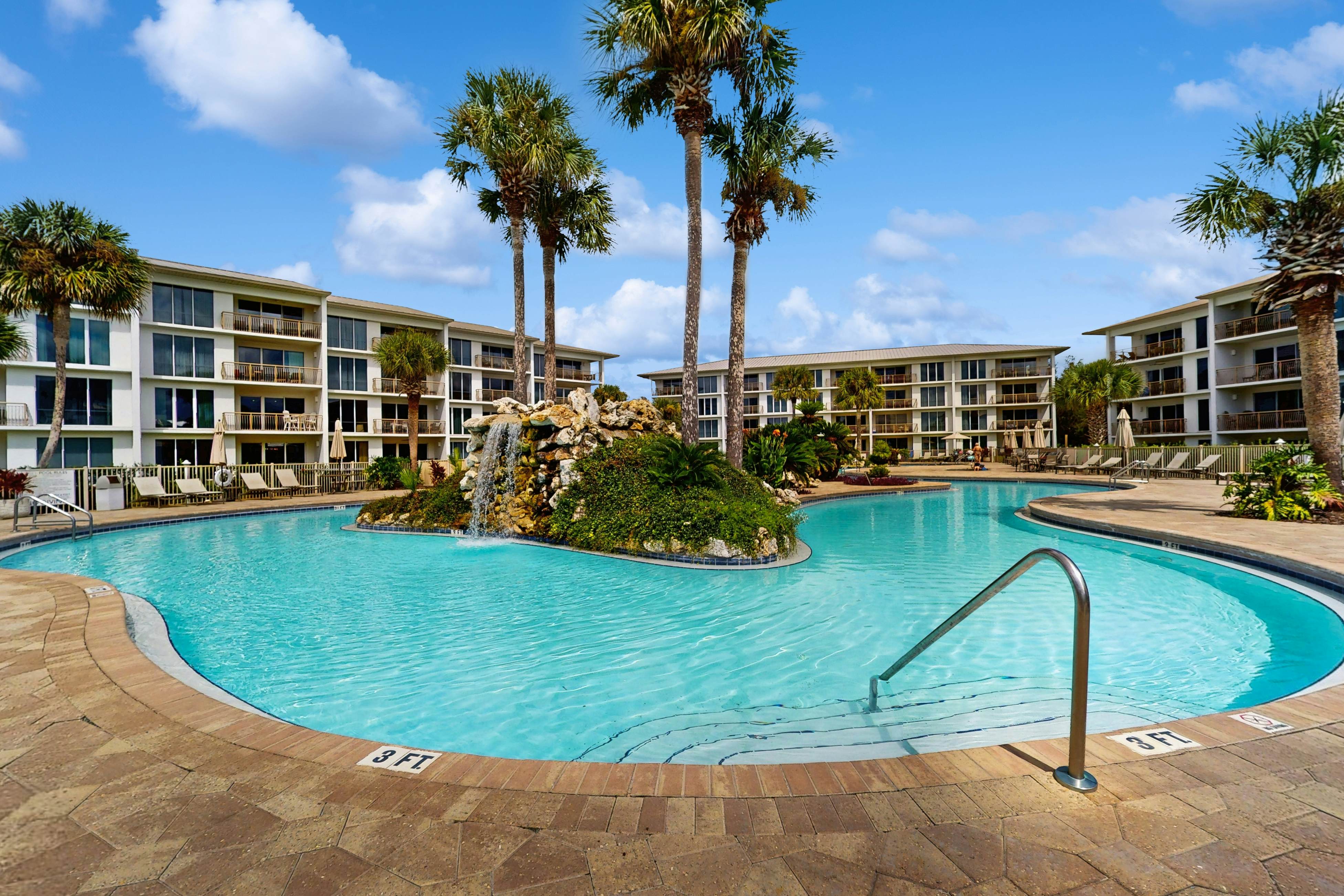 High Pointe E45 - Gulf Front Condo