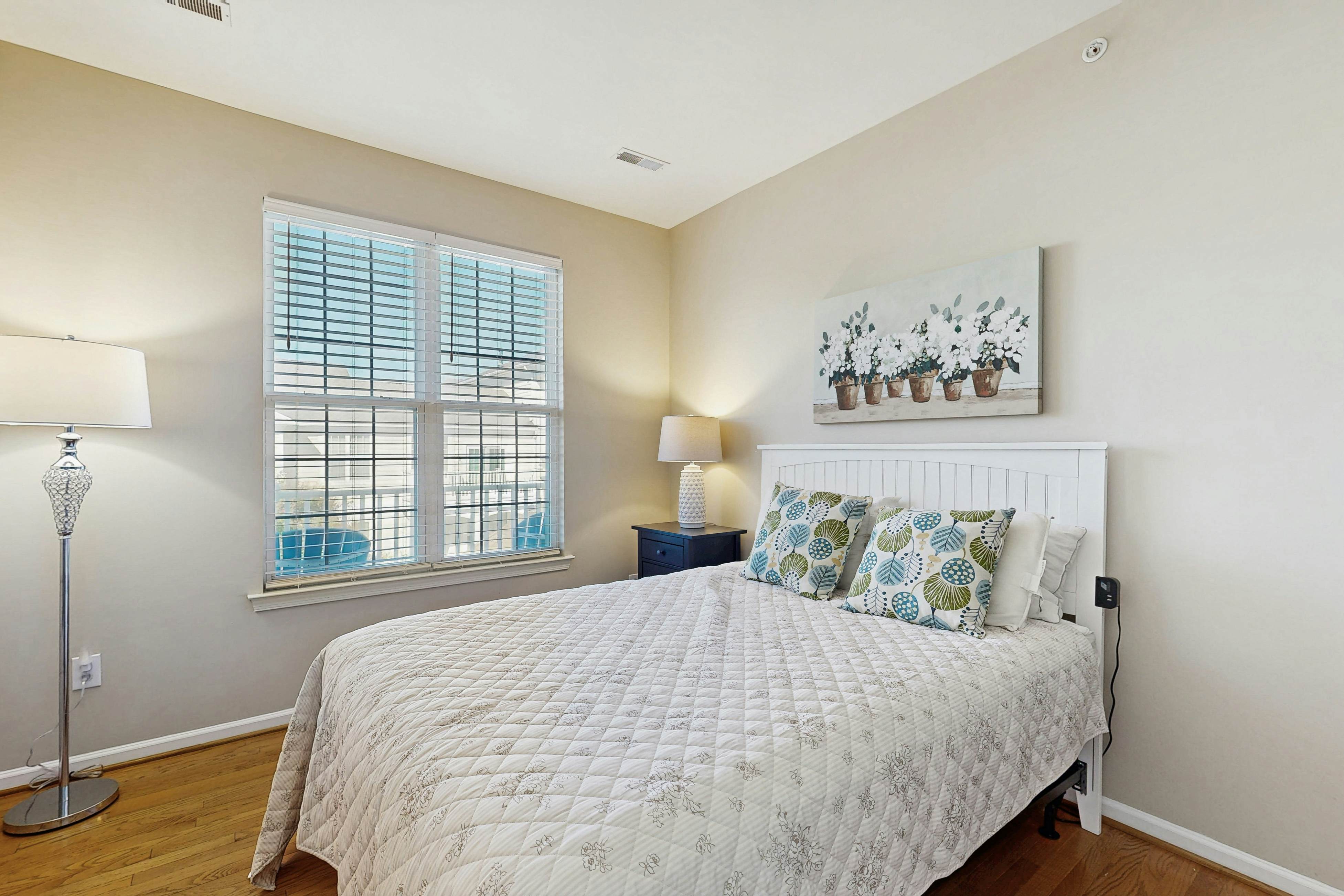 Bayside Bethany Lakes - 38337 N Mill Ln 109