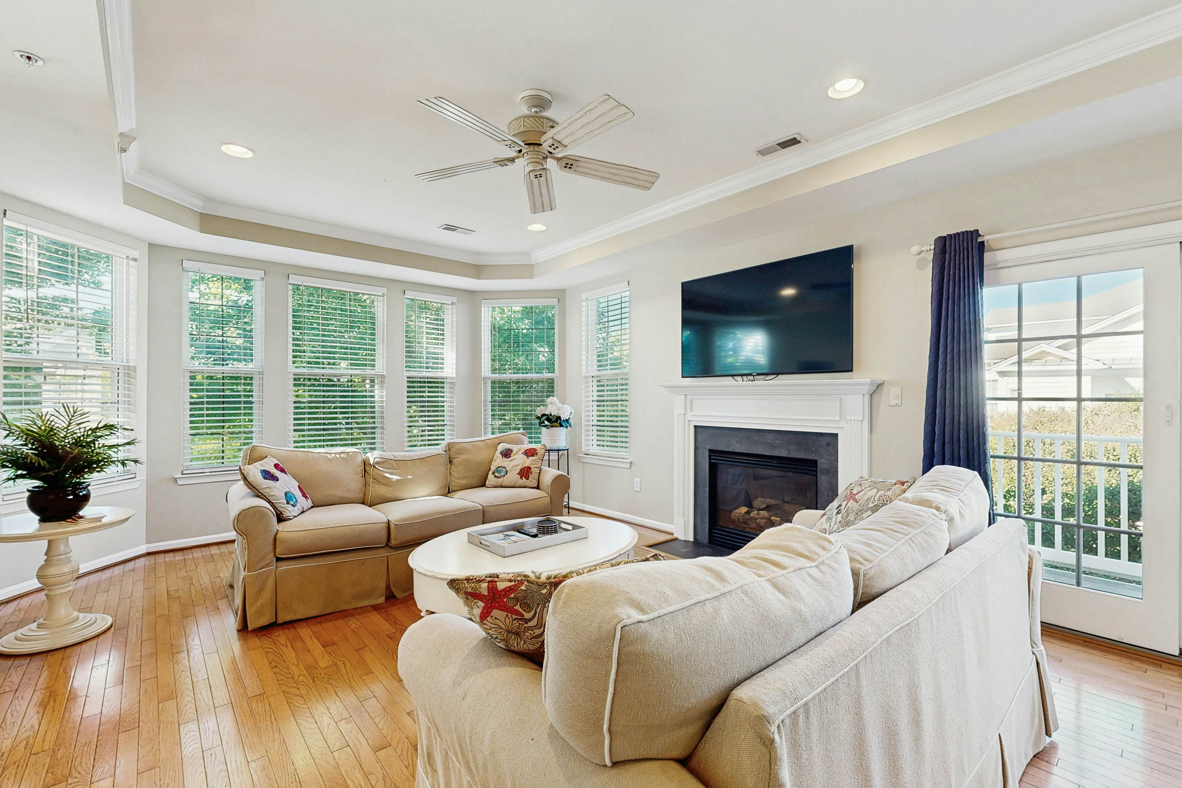 Bayside Bethany Lakes - 38337 N Mill Ln 109