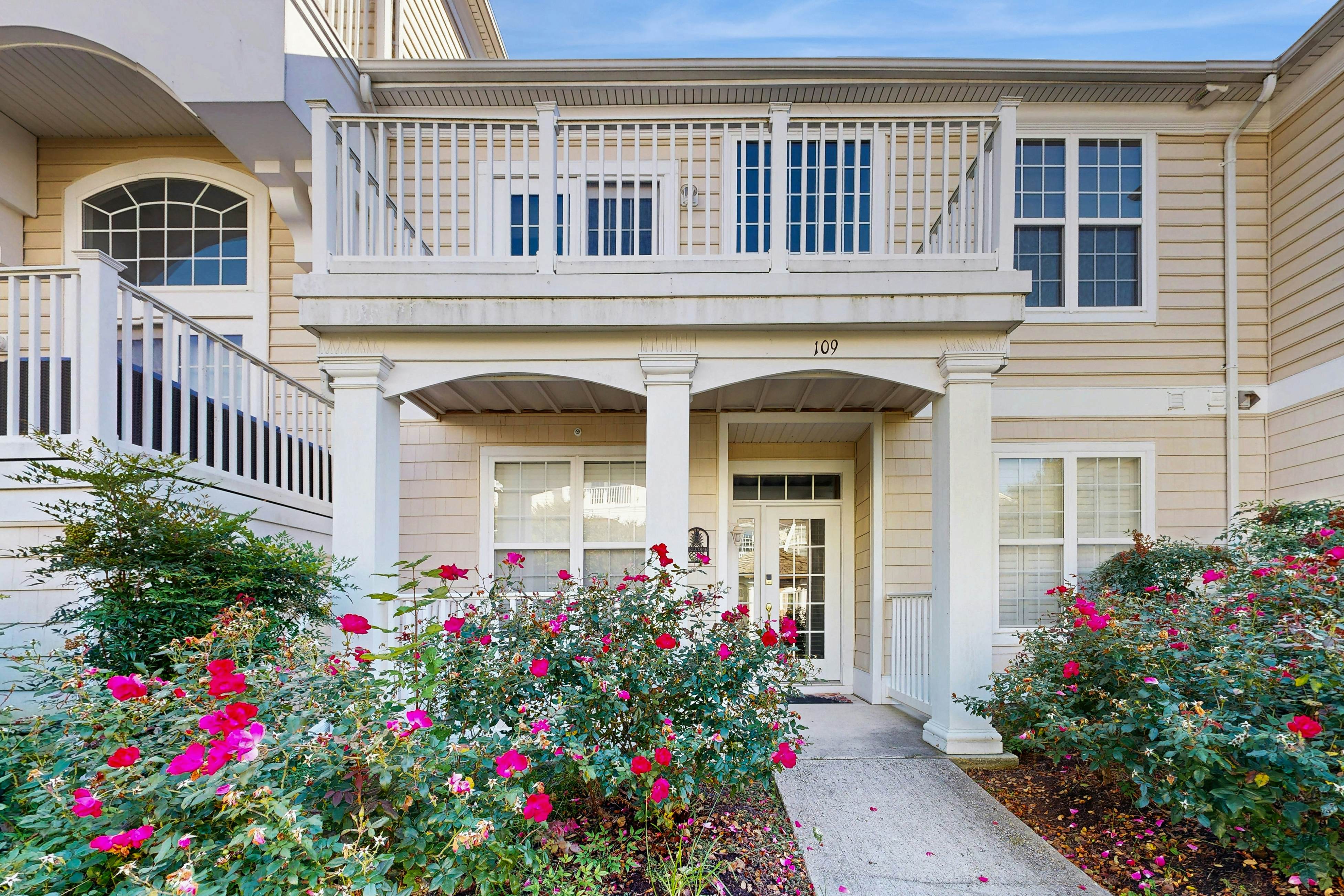 Bayside Bethany Lakes - 38337 N Mill Ln 109