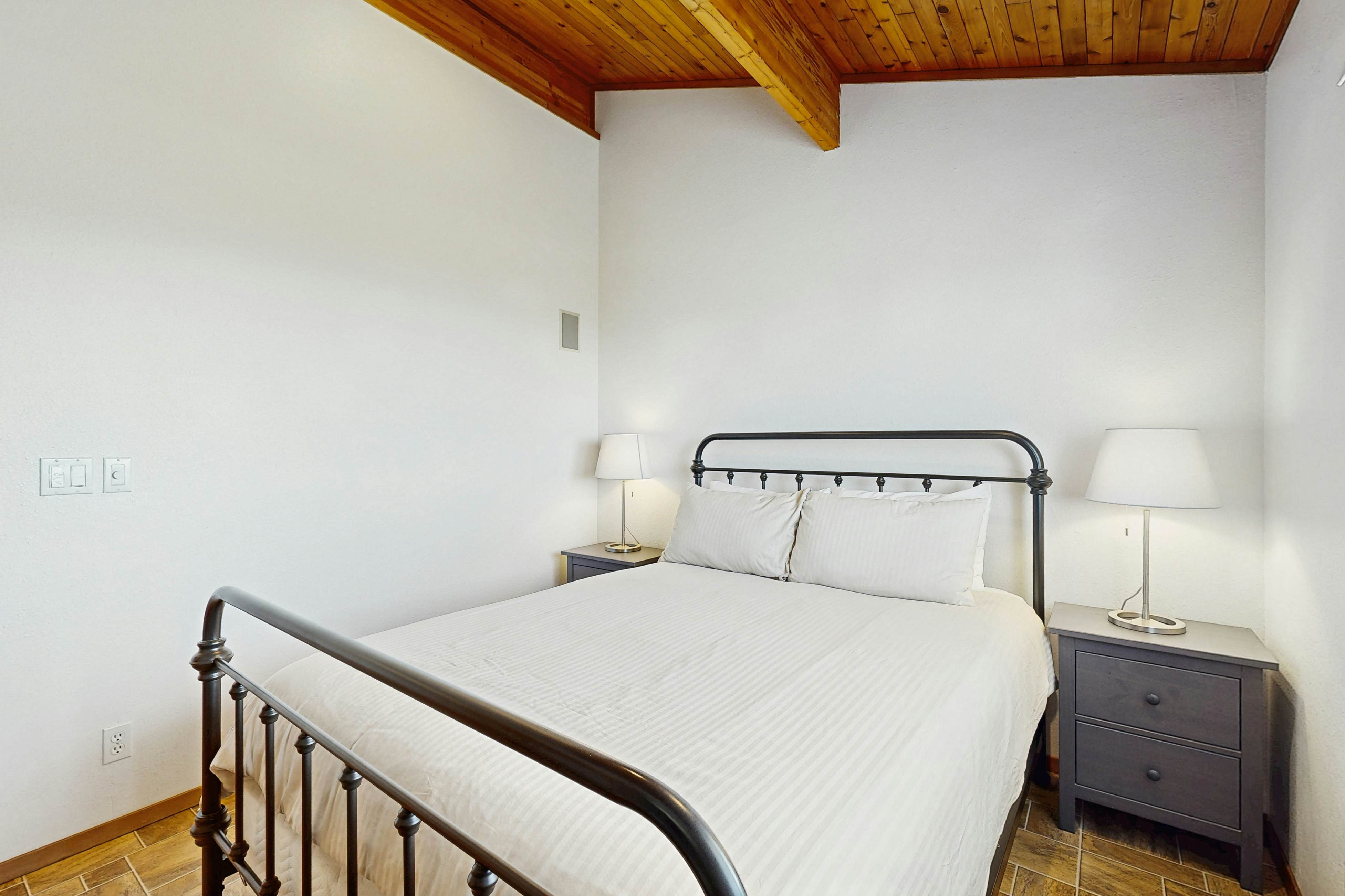 Gualala Harmony House