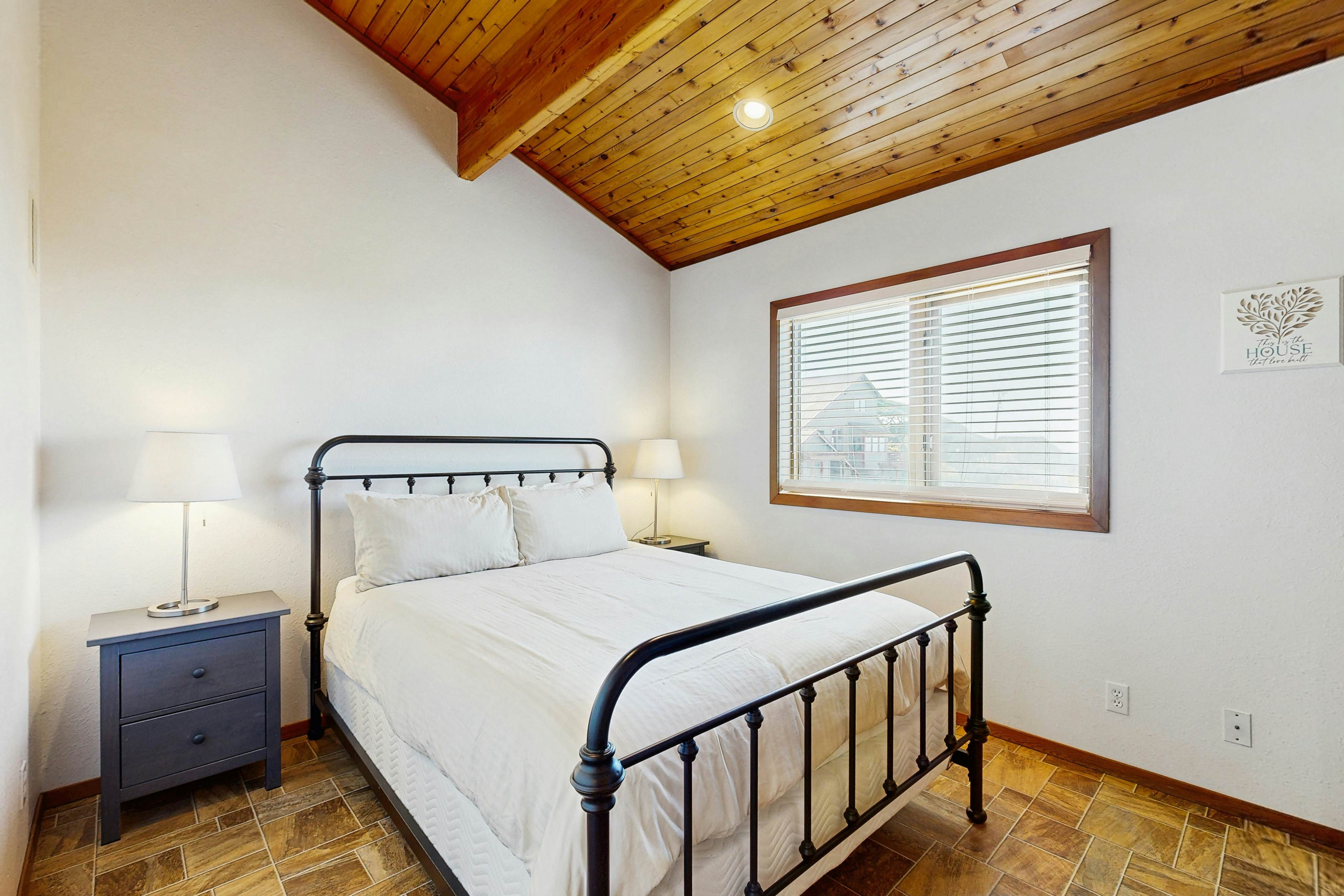 Gualala Harmony House