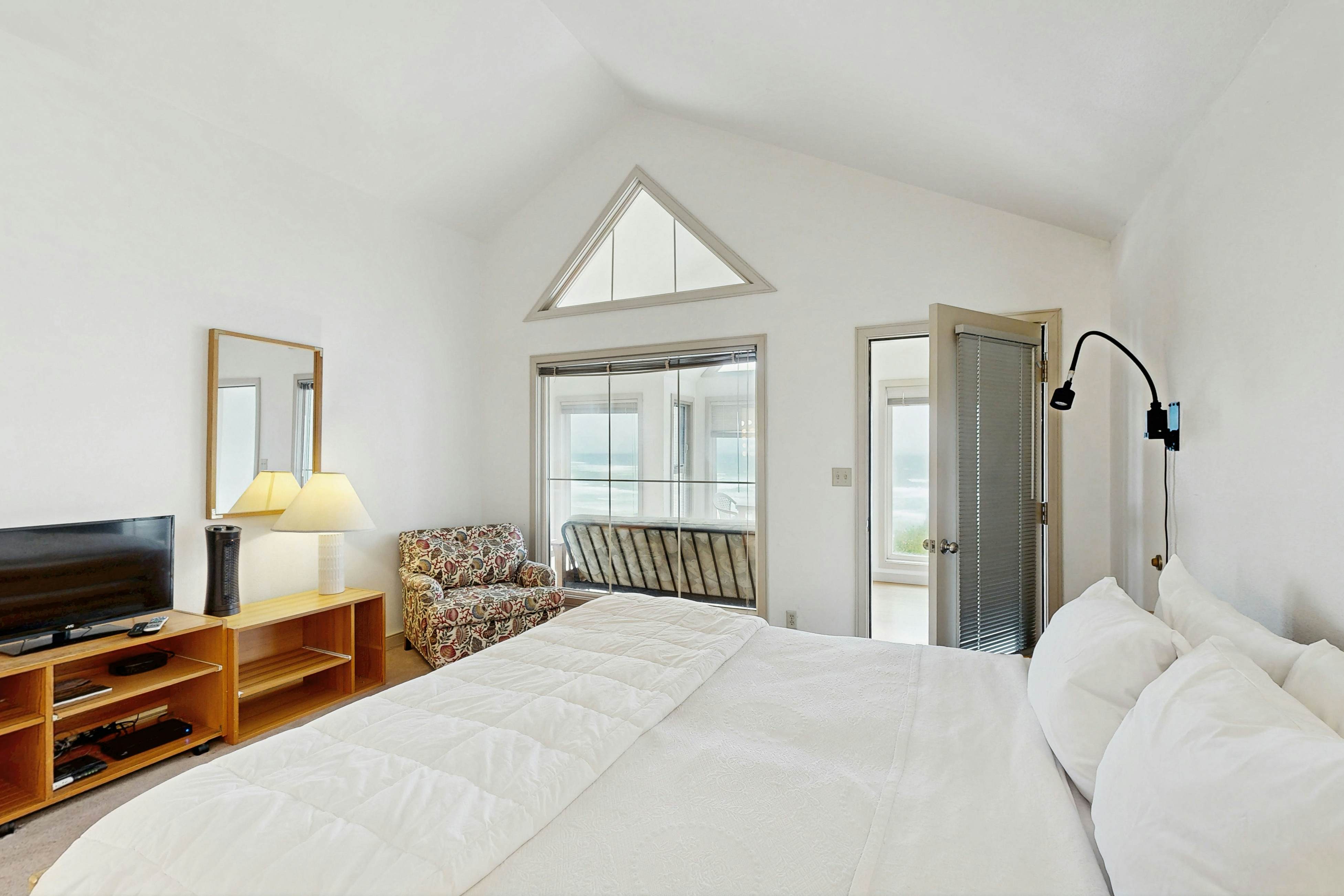 Beach Loop Condo #1 - North Unit