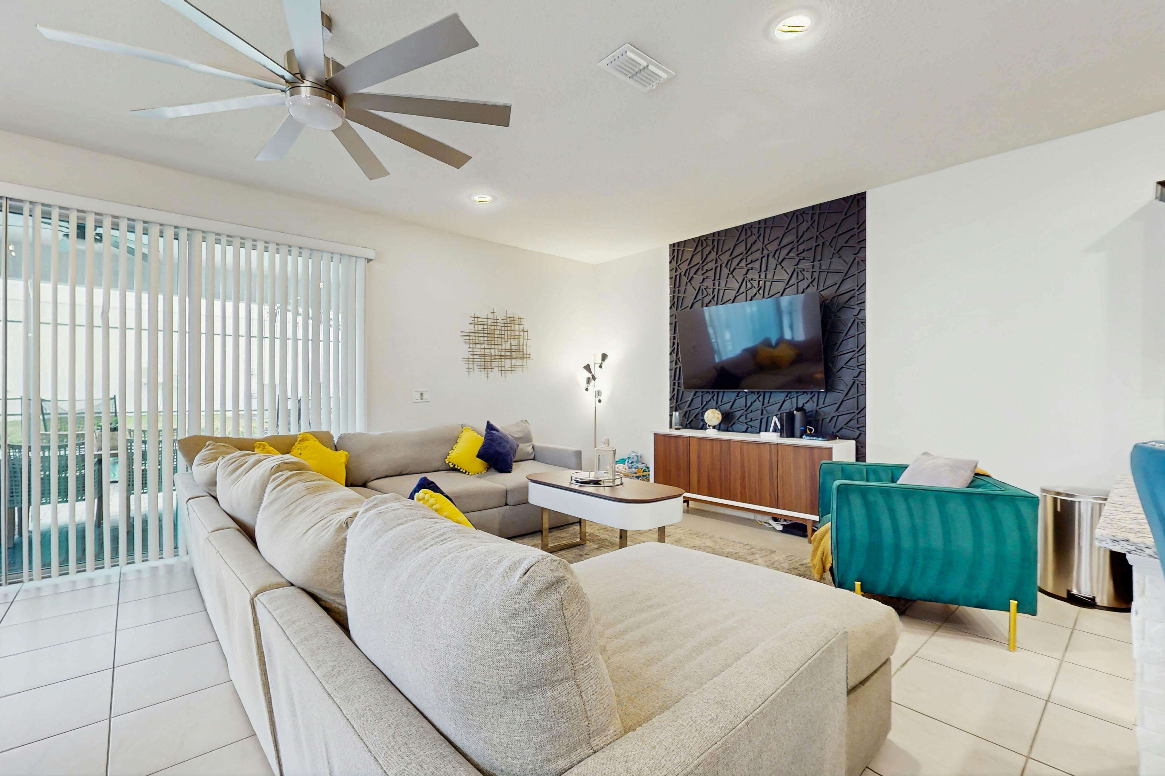 Kaipo Kastle - Windsor Island Resort