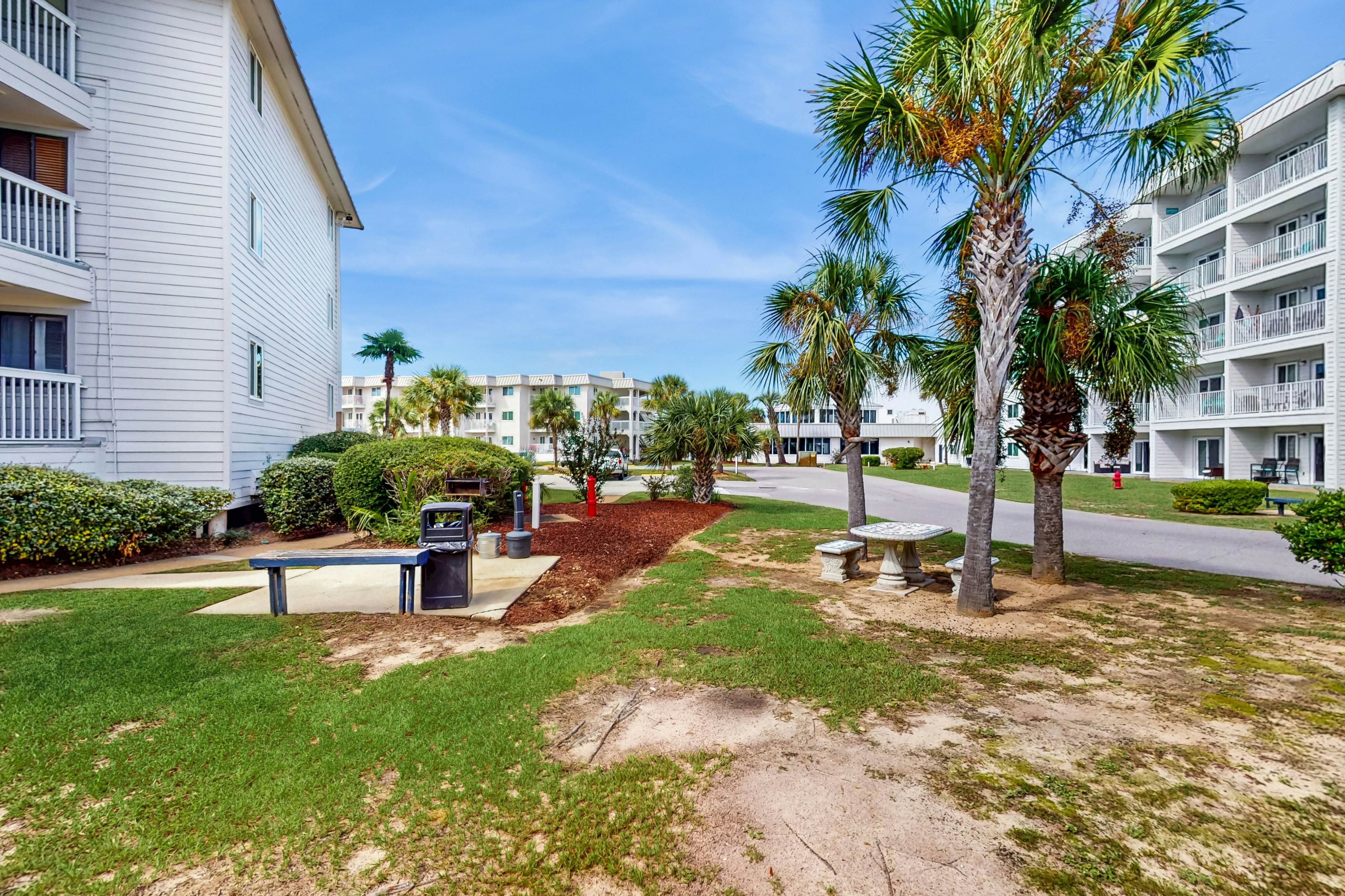 Plantation East #4504