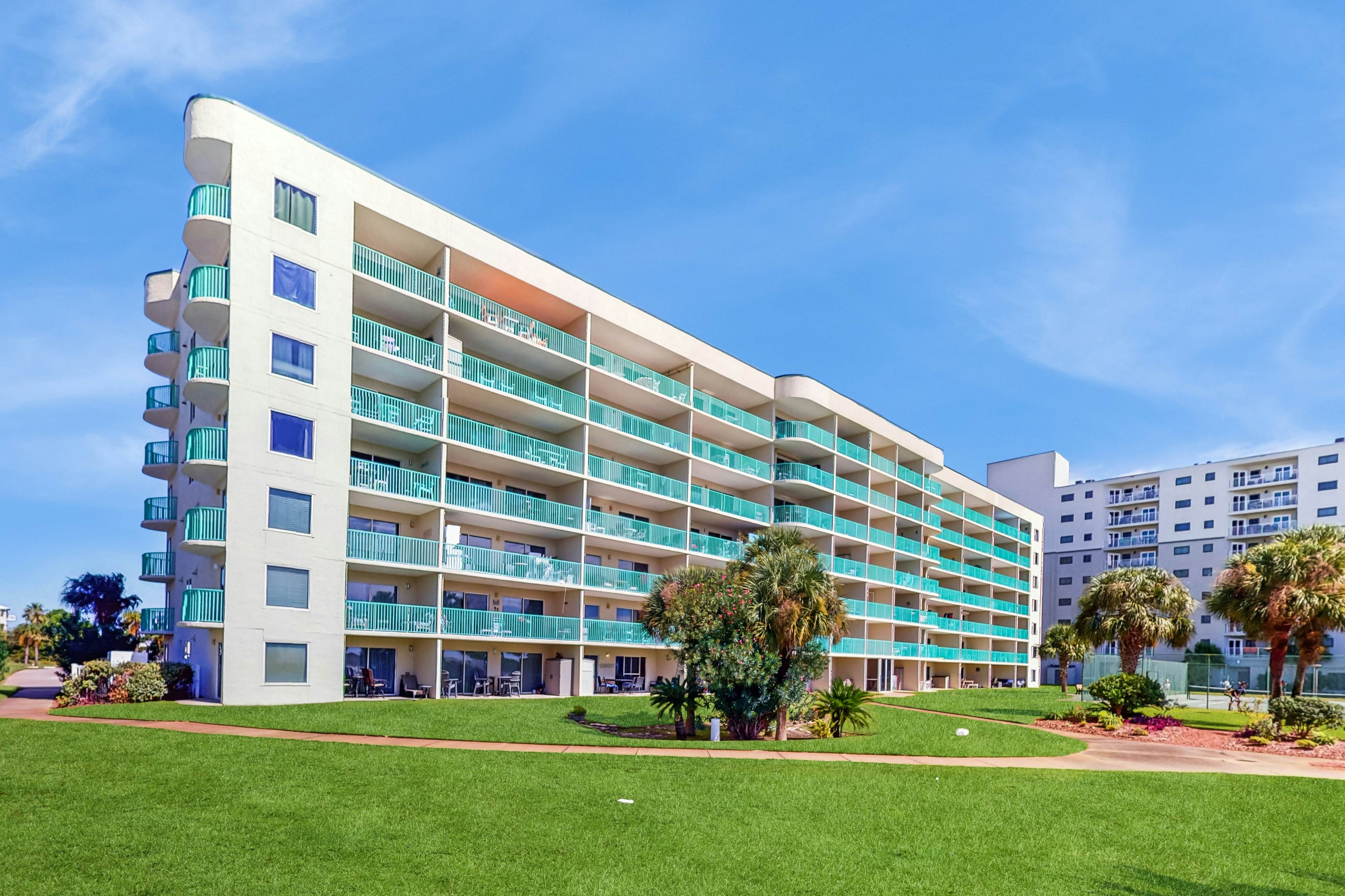 Plantation East #2112