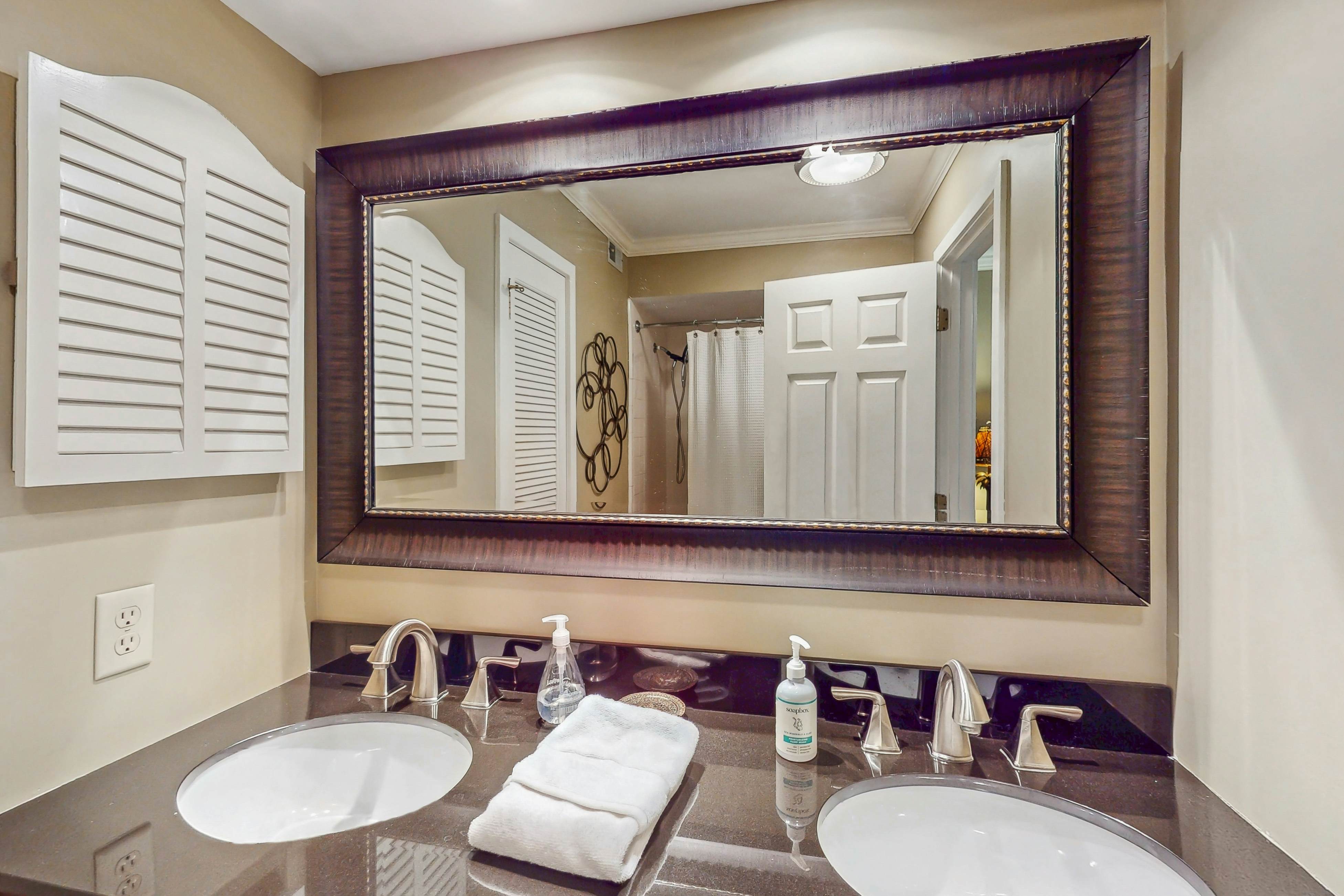 Windward Village 120