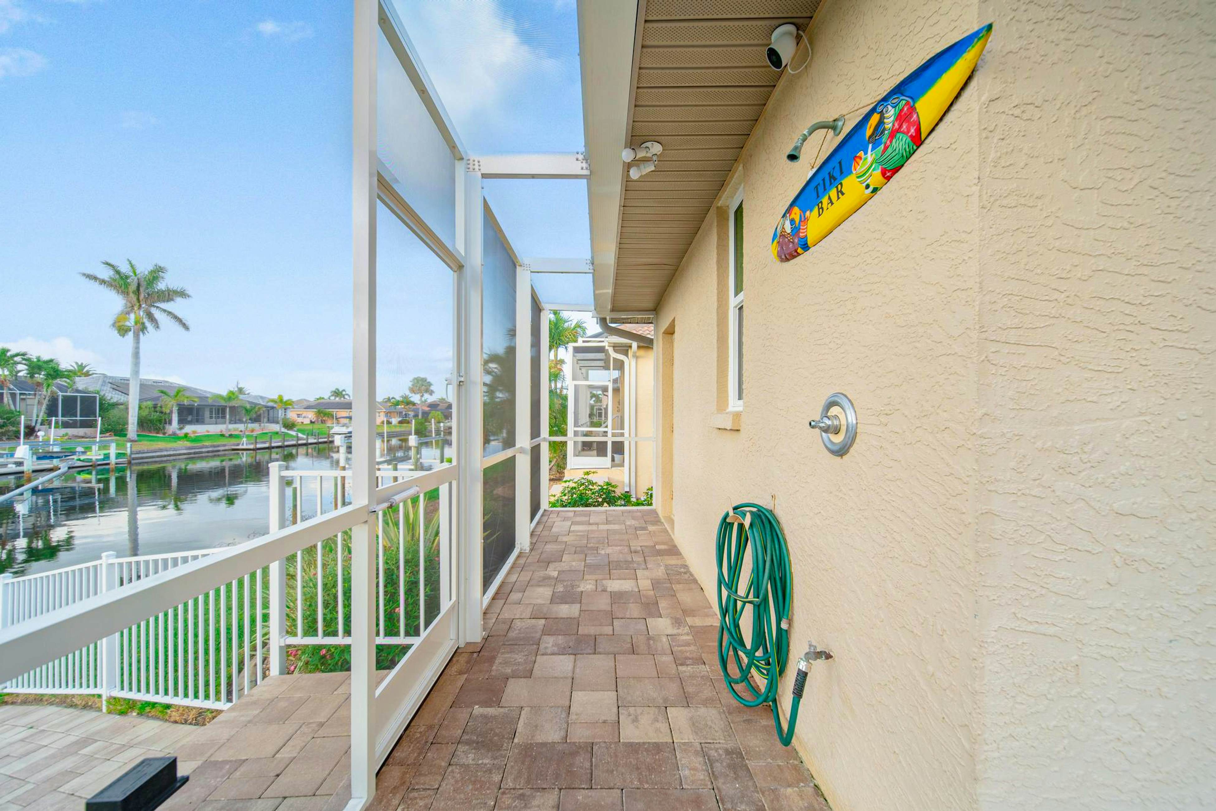 Paradise Palms of the Florida Gulf