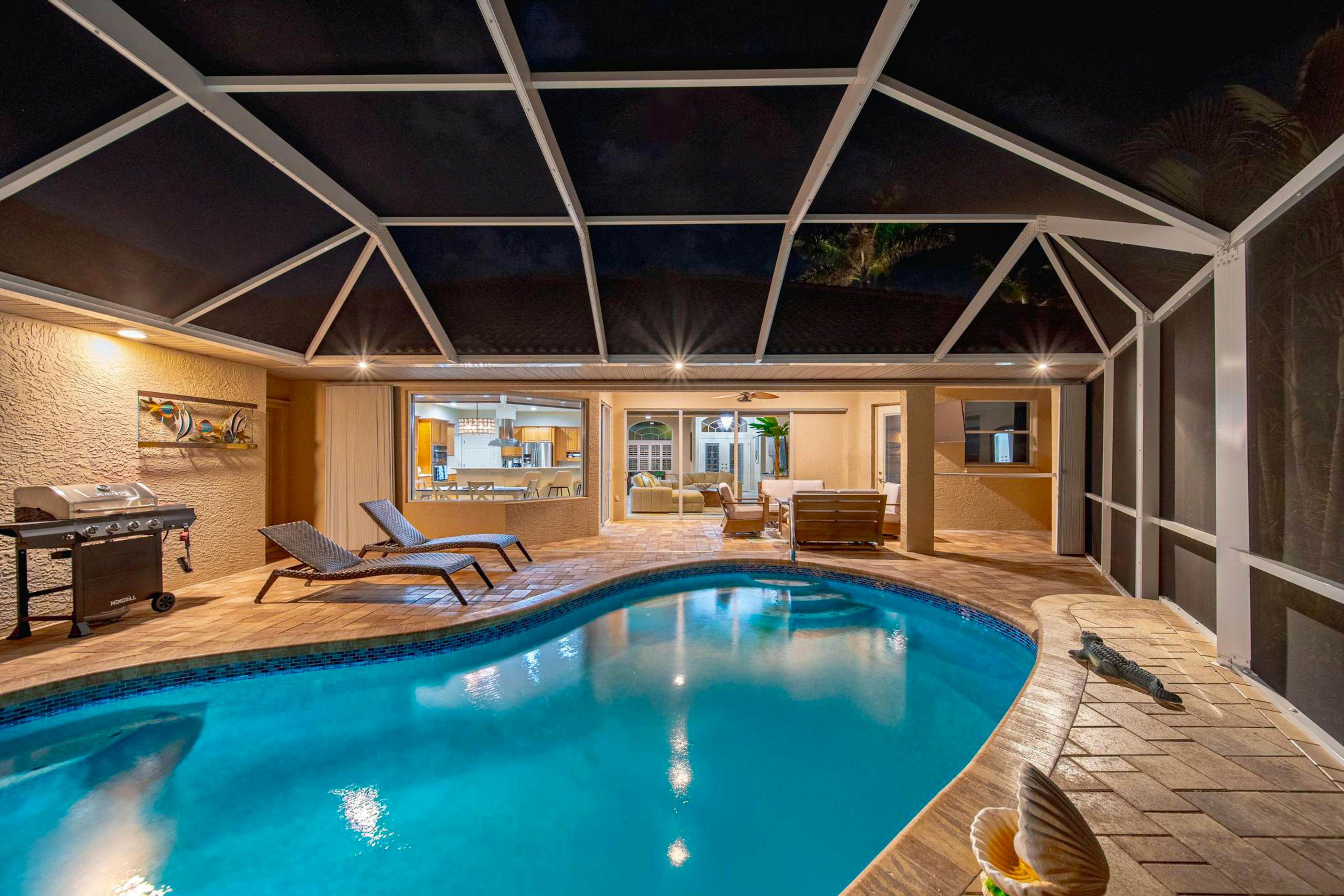 Paradise Palms of the Florida Gulf