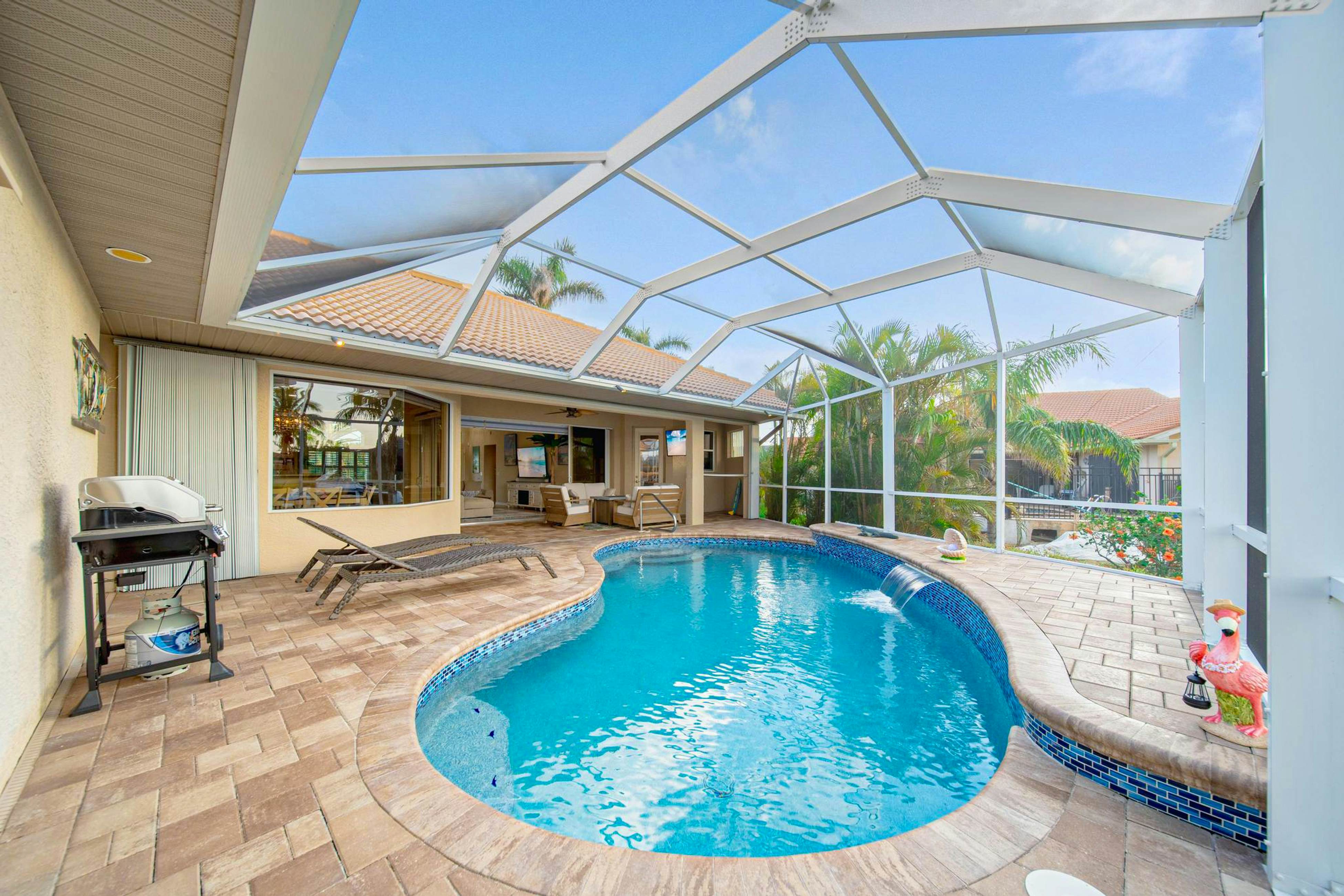 Paradise Palms of the Florida Gulf