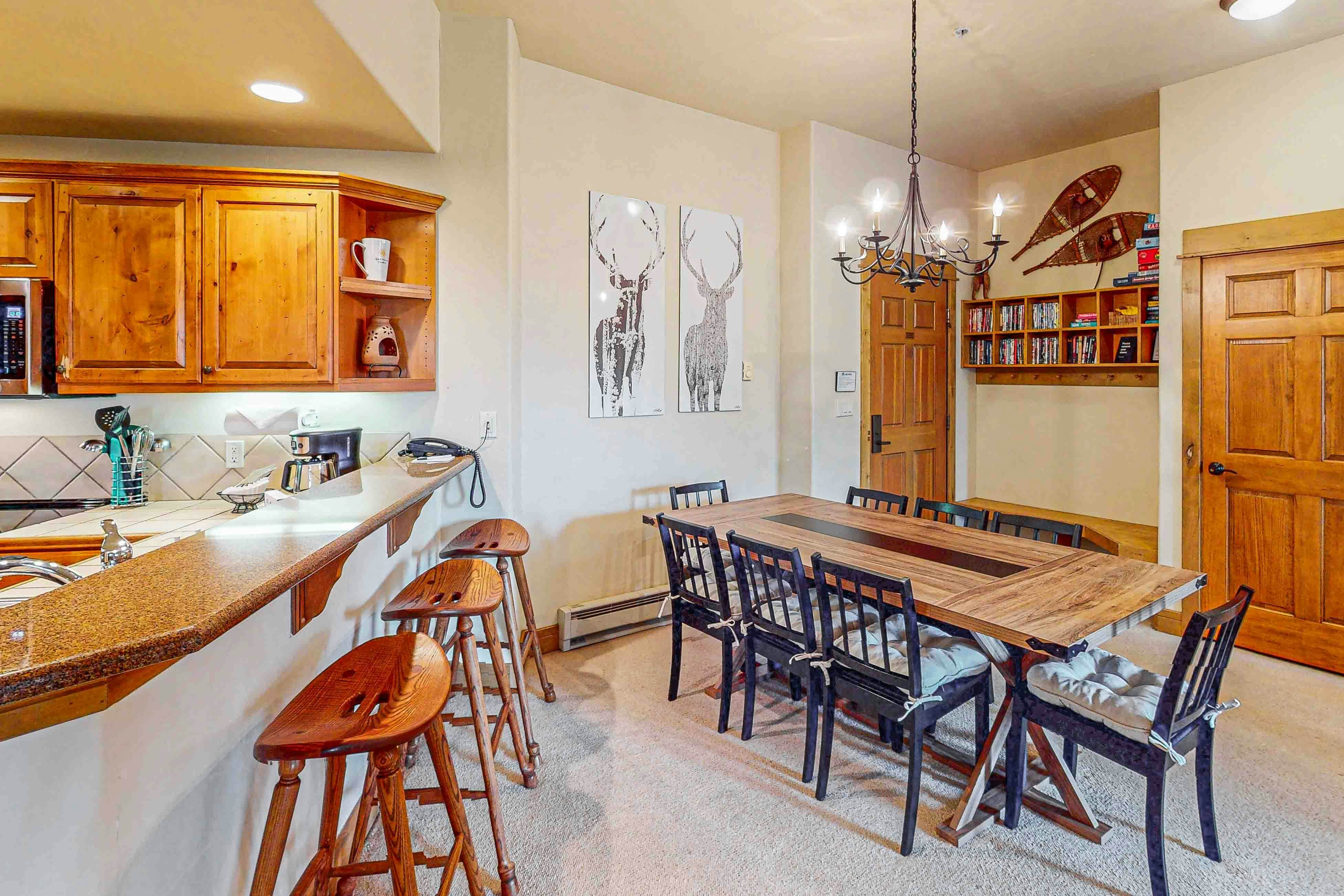 EagleRidge Lodge 300