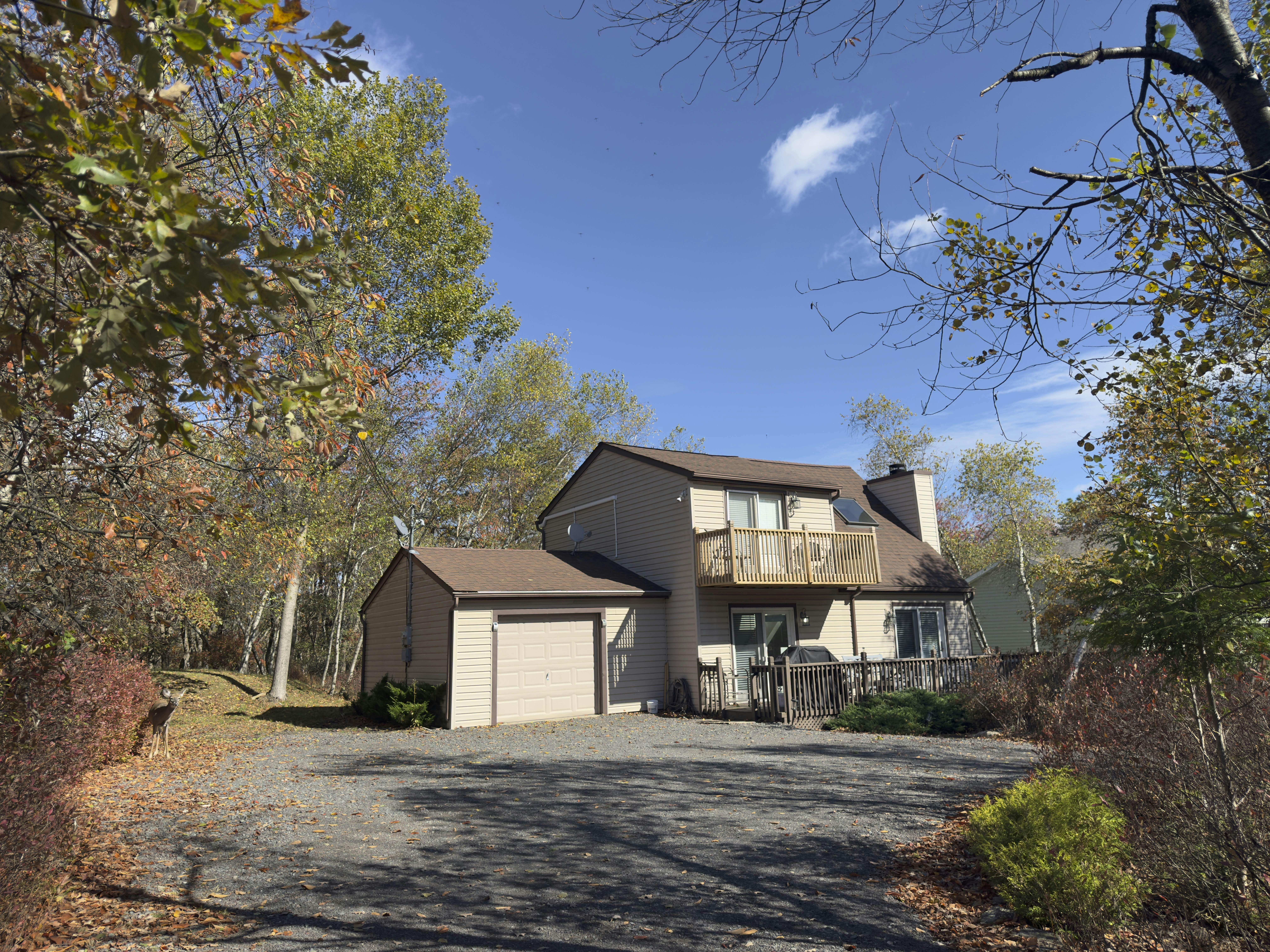 Emerald Lakes Getaway