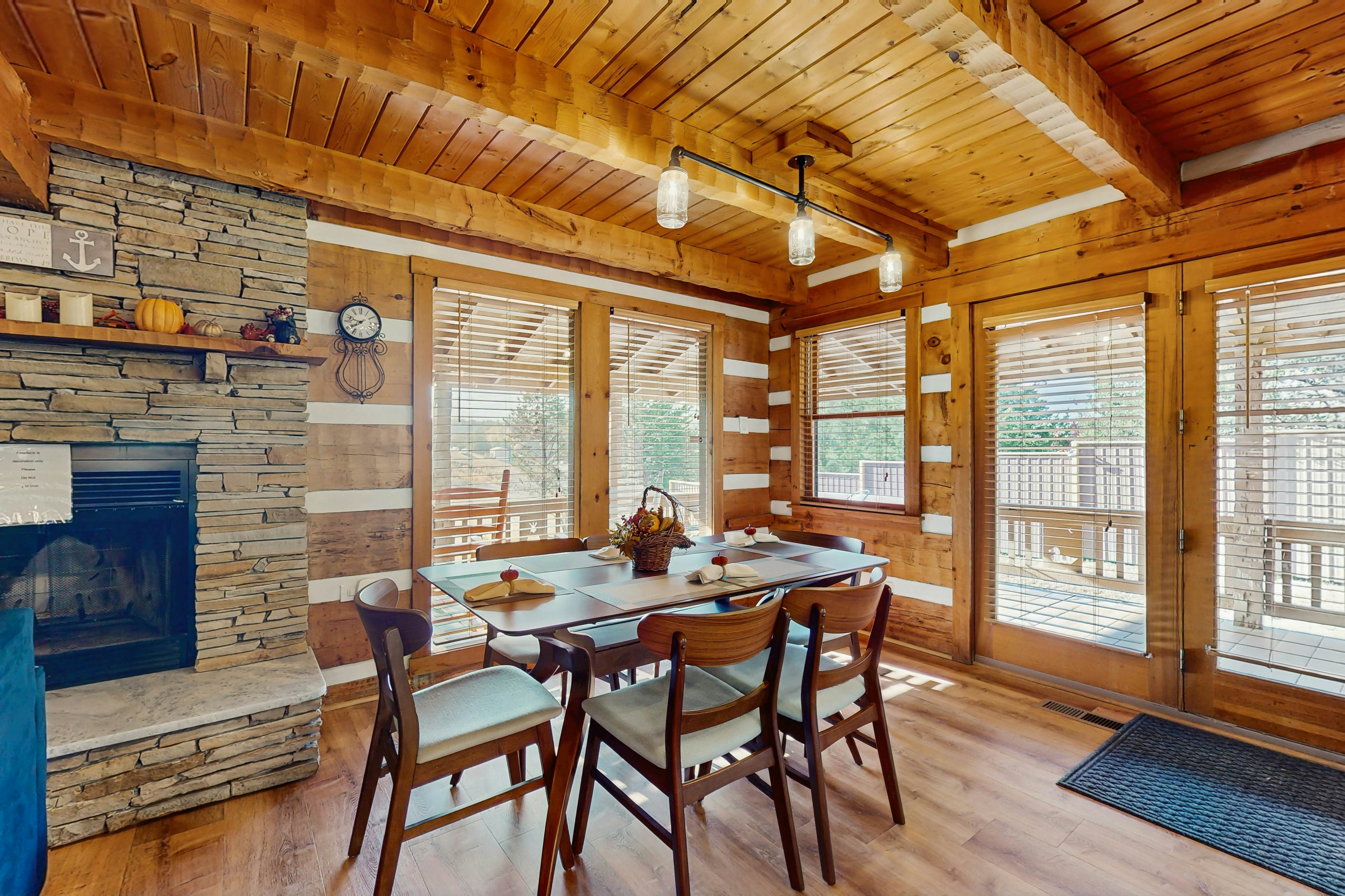 Mountain Grace Lake Retreat