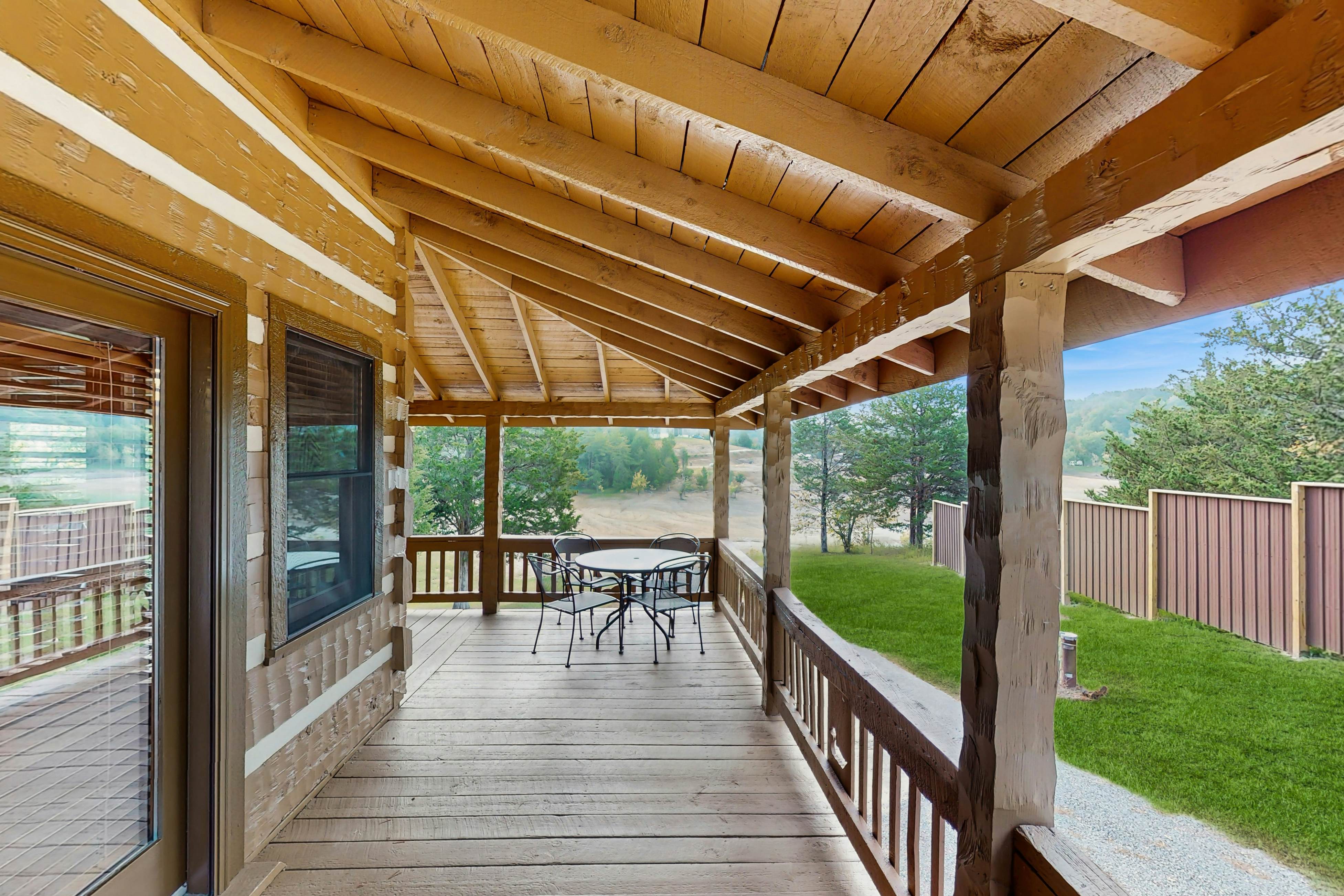 Mountain Grace Lake Retreat