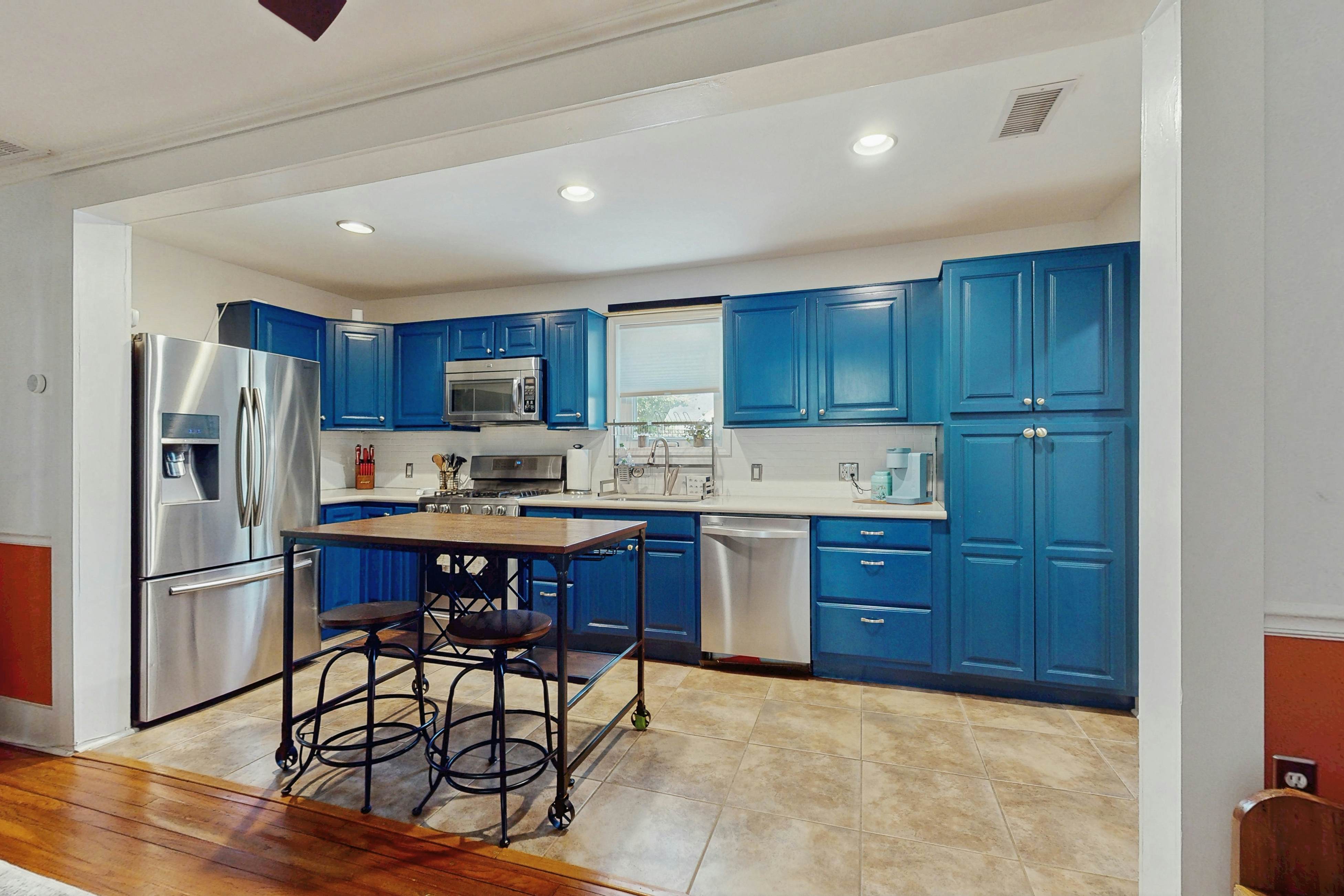 Midcentury Hideaway - House & Studio