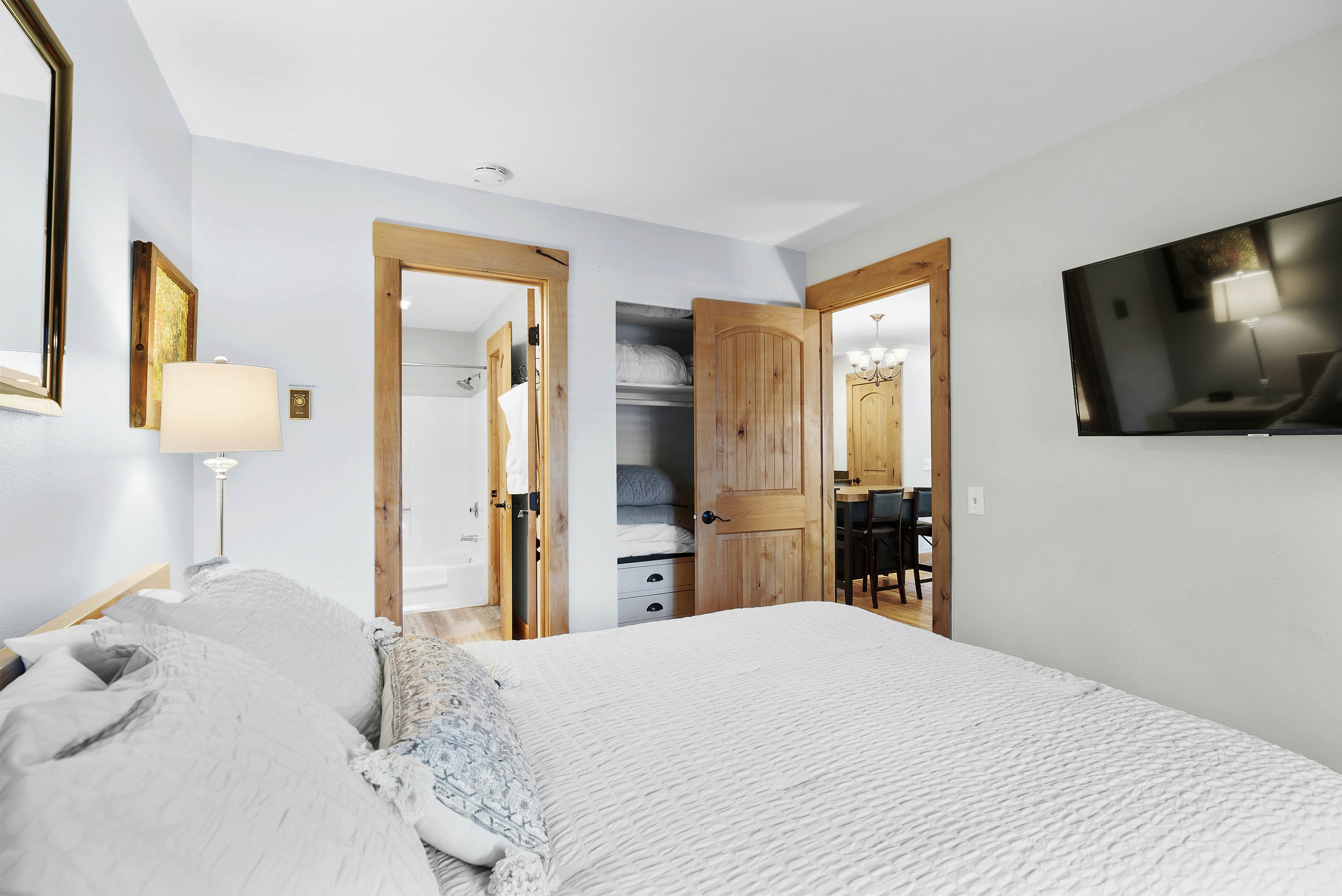 Red Pine Ponderosa #P3