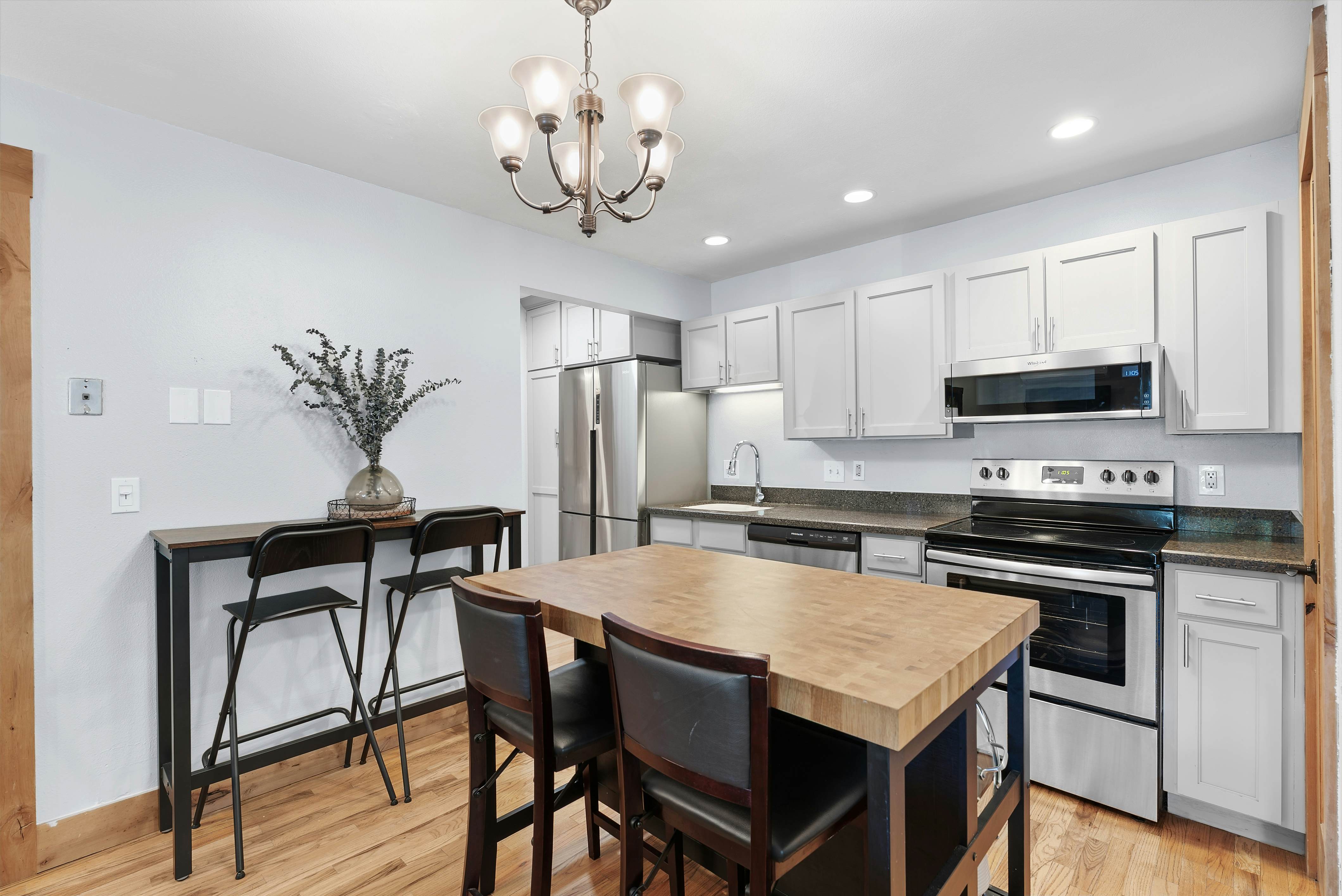 Red Pine Ponderosa #P3