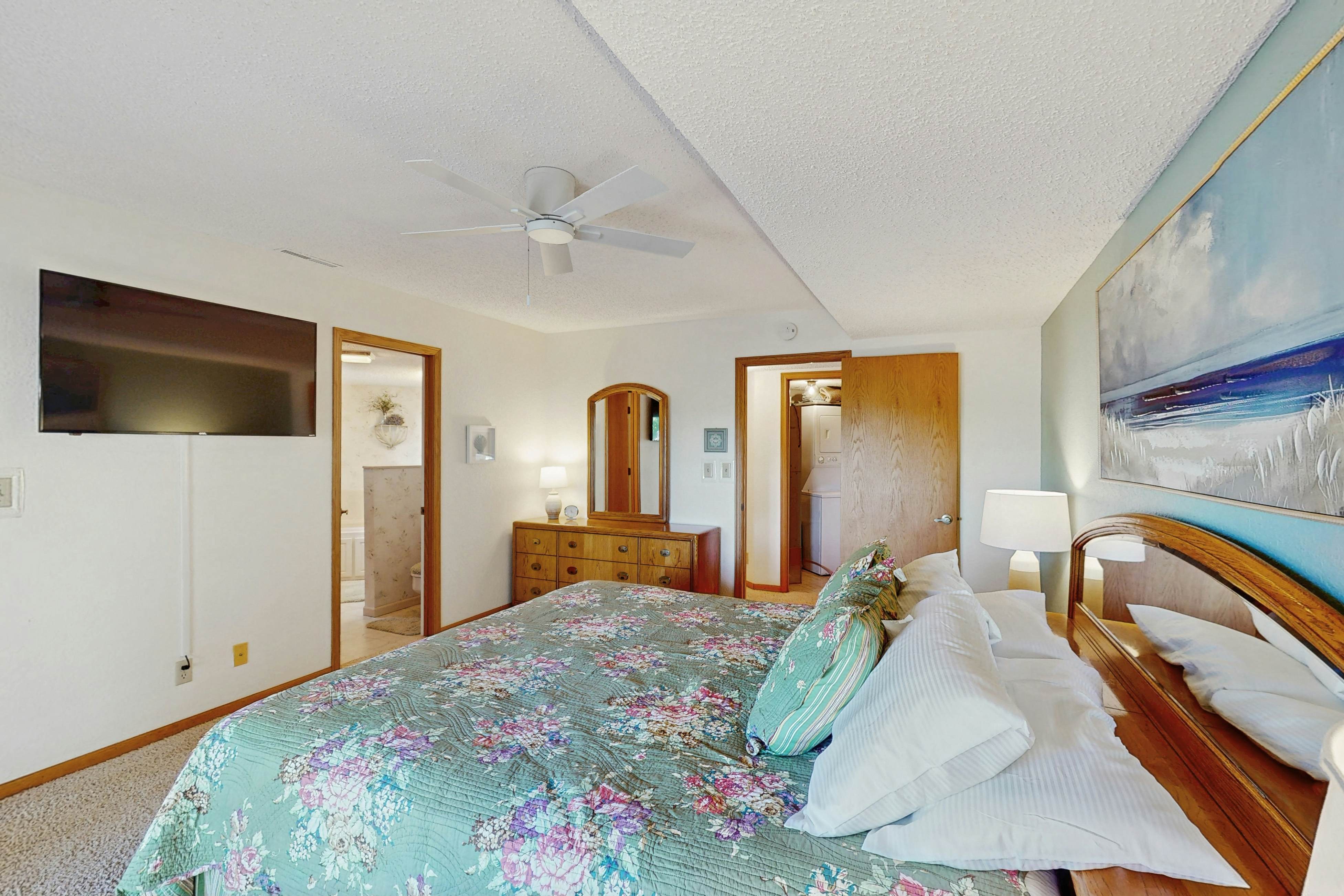 Whispering Breeze Condo