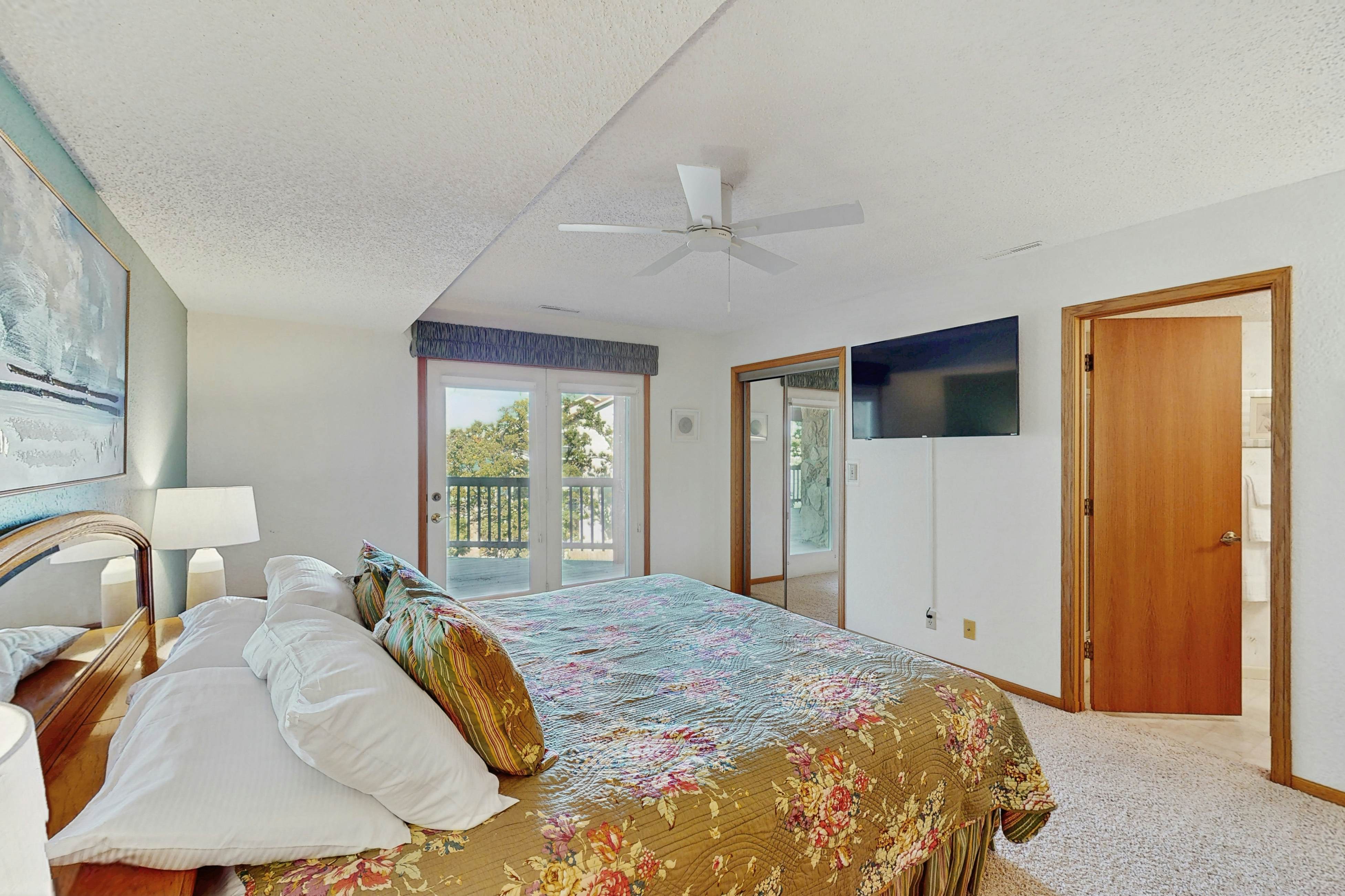 Whispering Breeze Condo