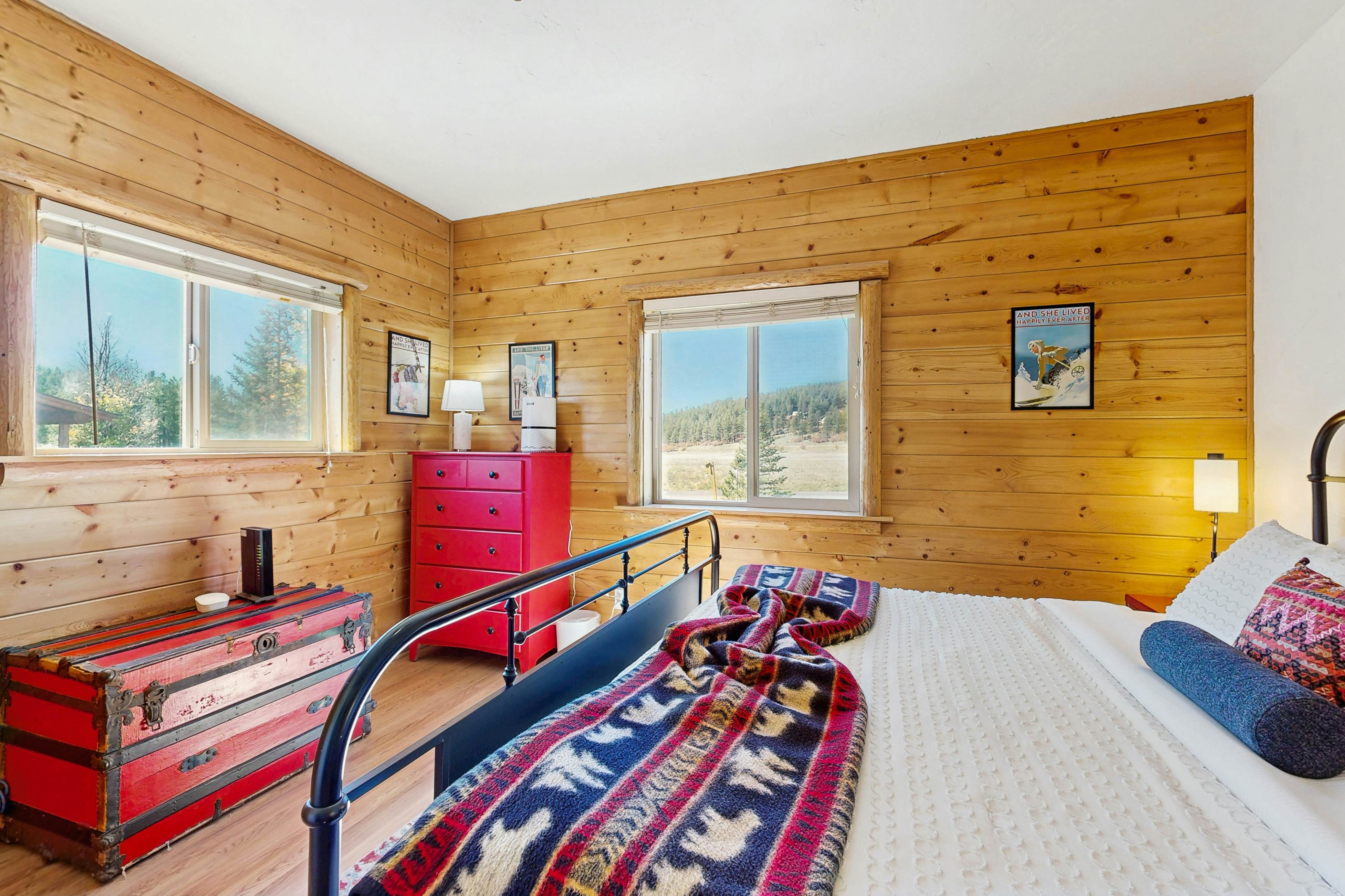 Riverfront Lodge | Hot Tub | Game Room