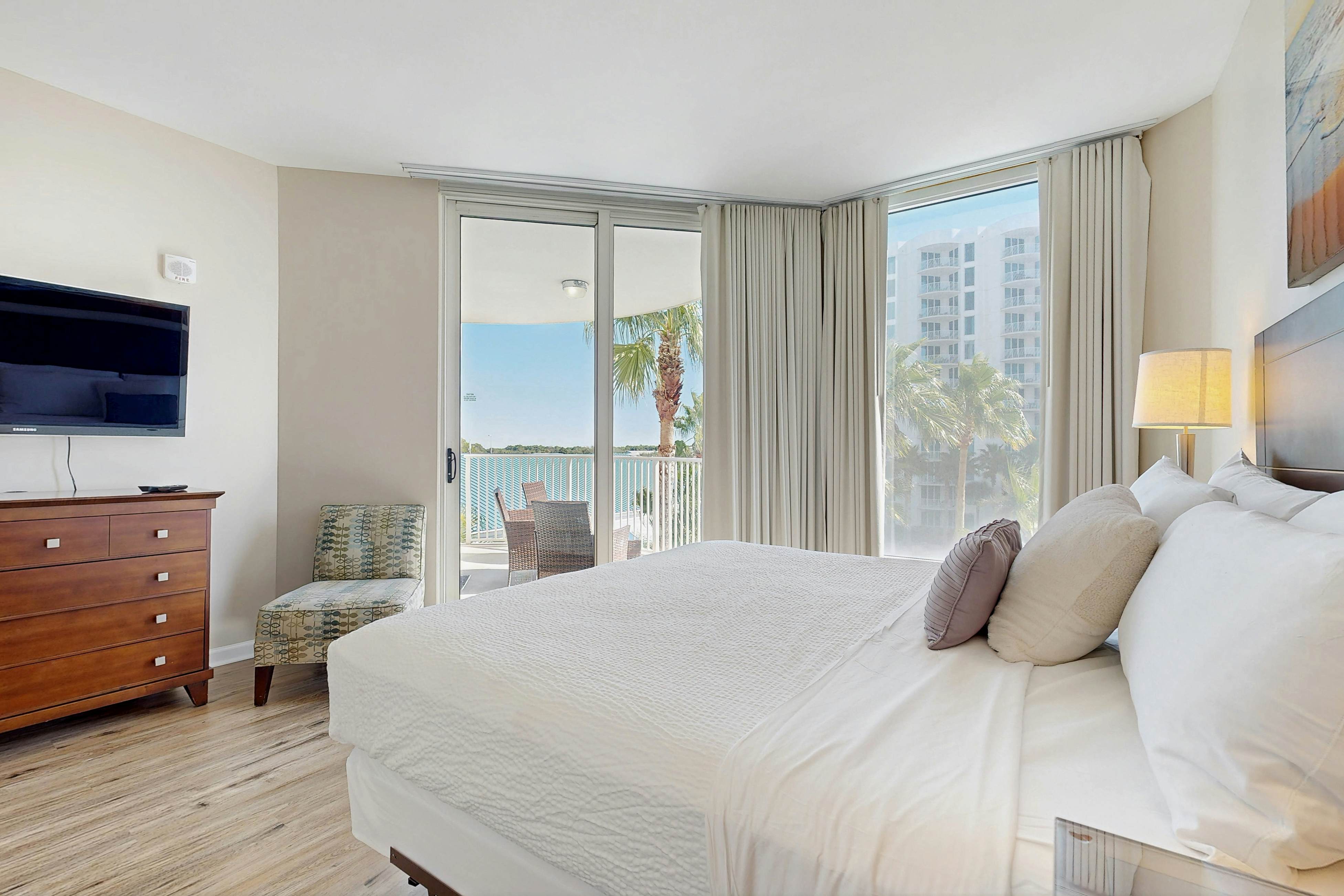 Palms of Destin 2407