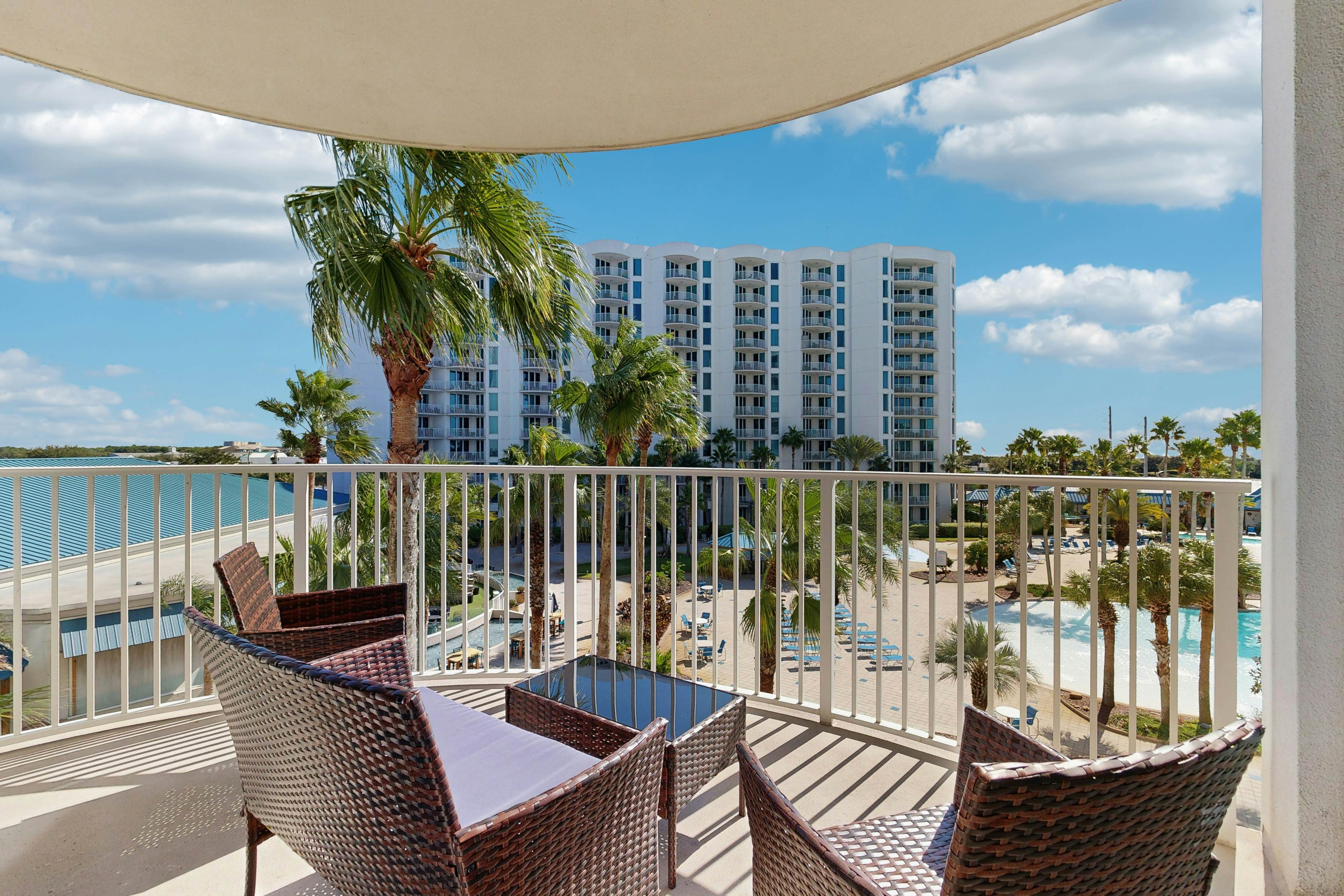 Palms of Destin 2407