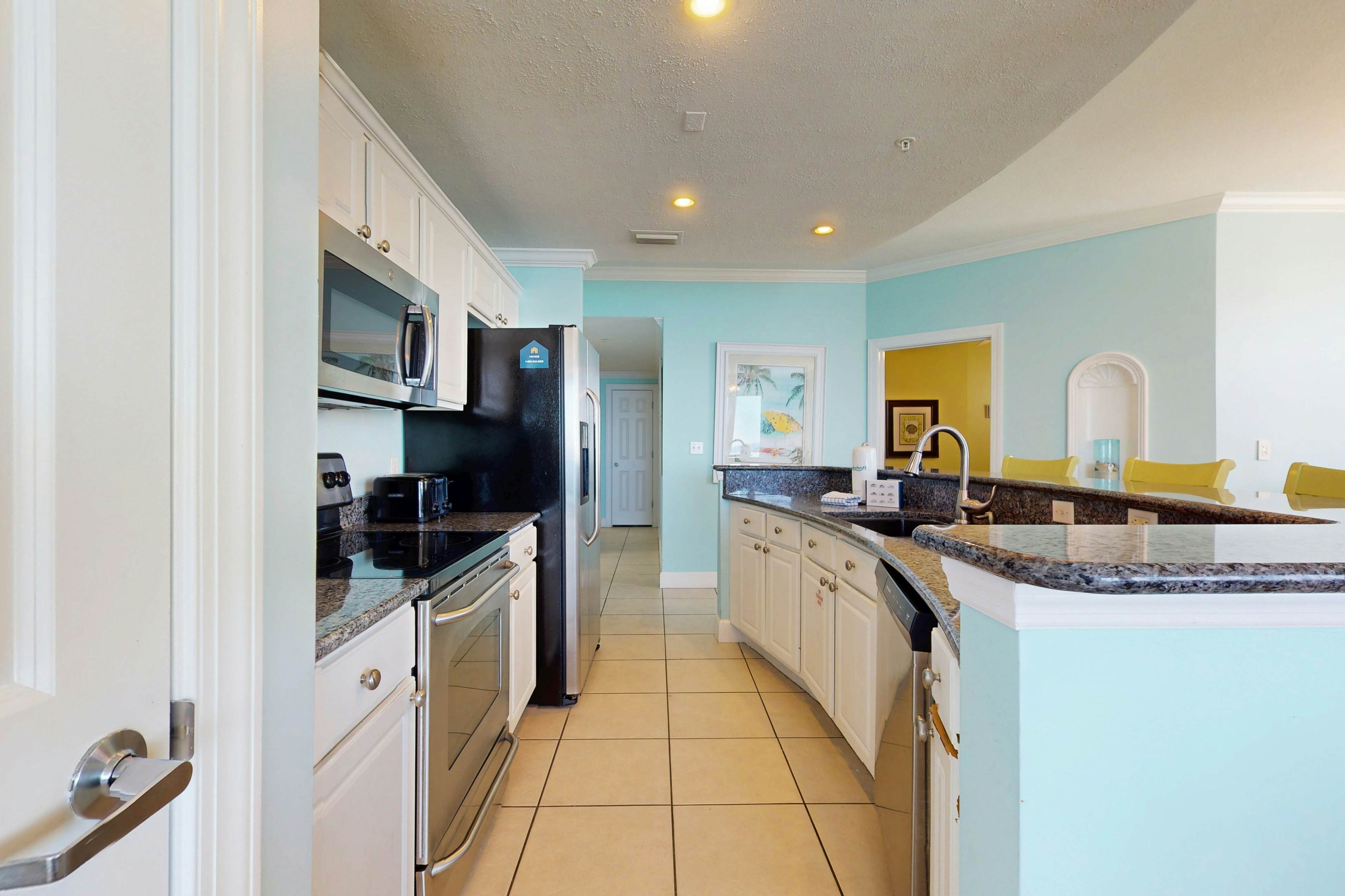 Sunrise Beach 1101 - Beachfront Condo