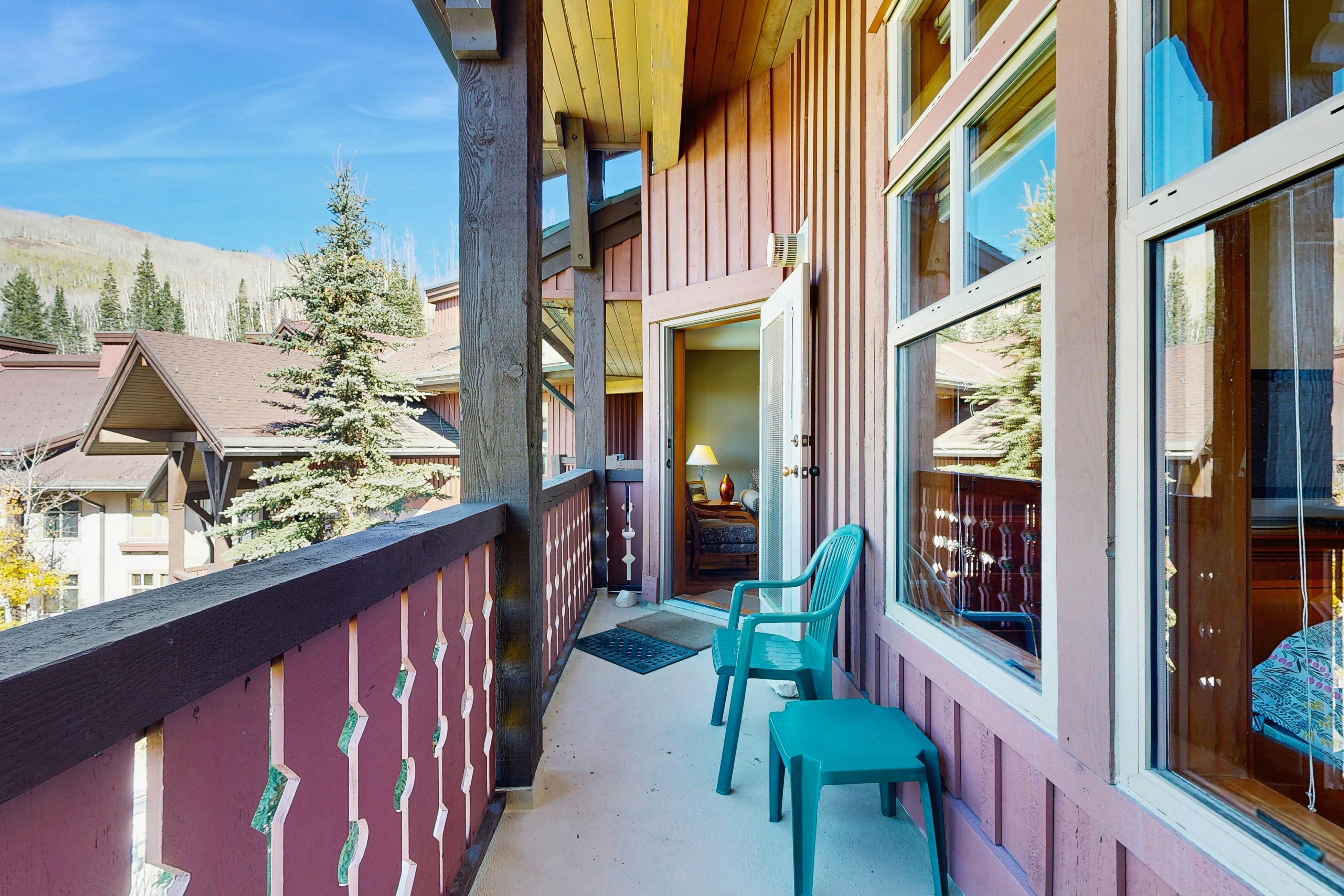 Eagle Springs East 402 - Buffaloberry Suite