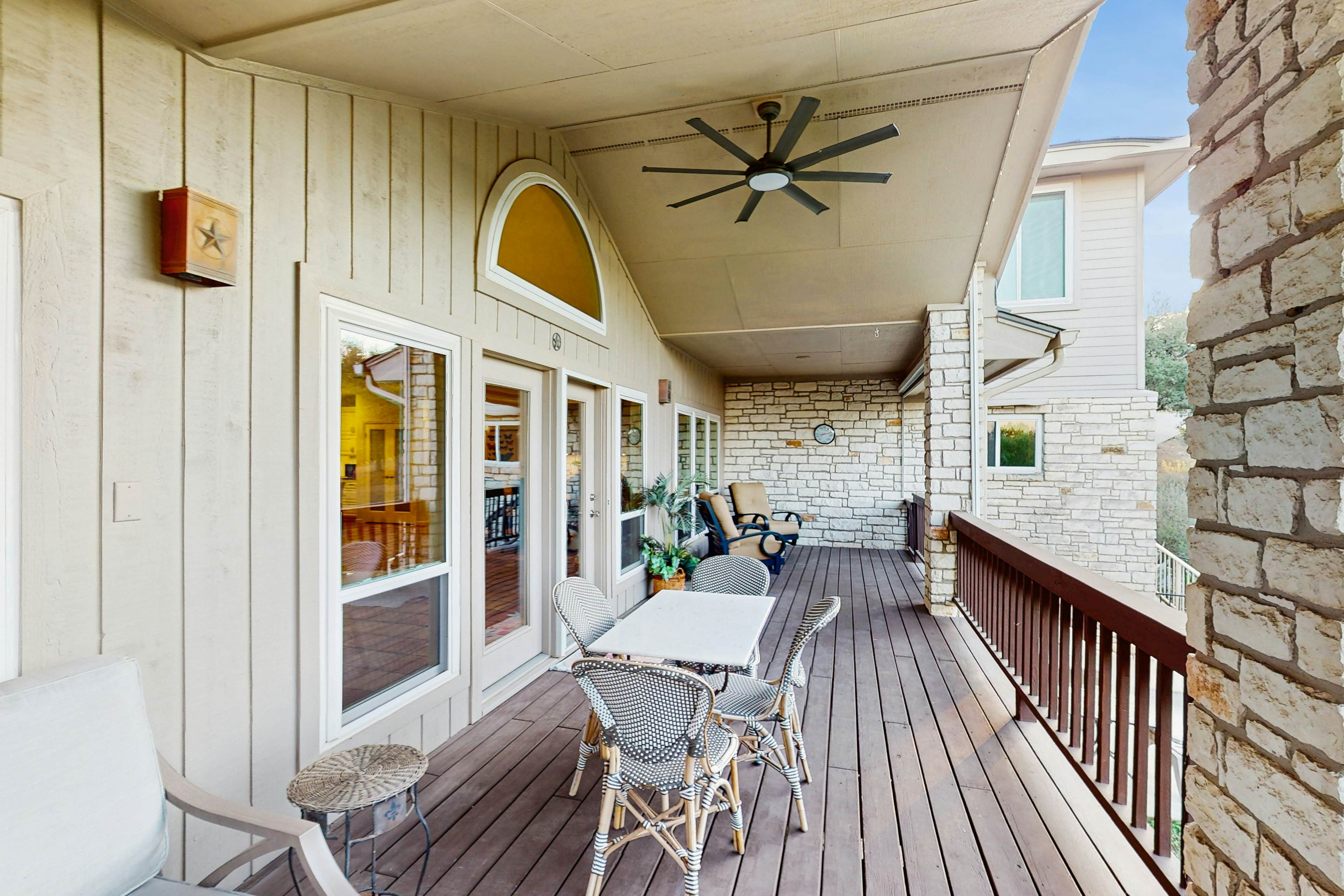 Getaway to Horseshoe Bay