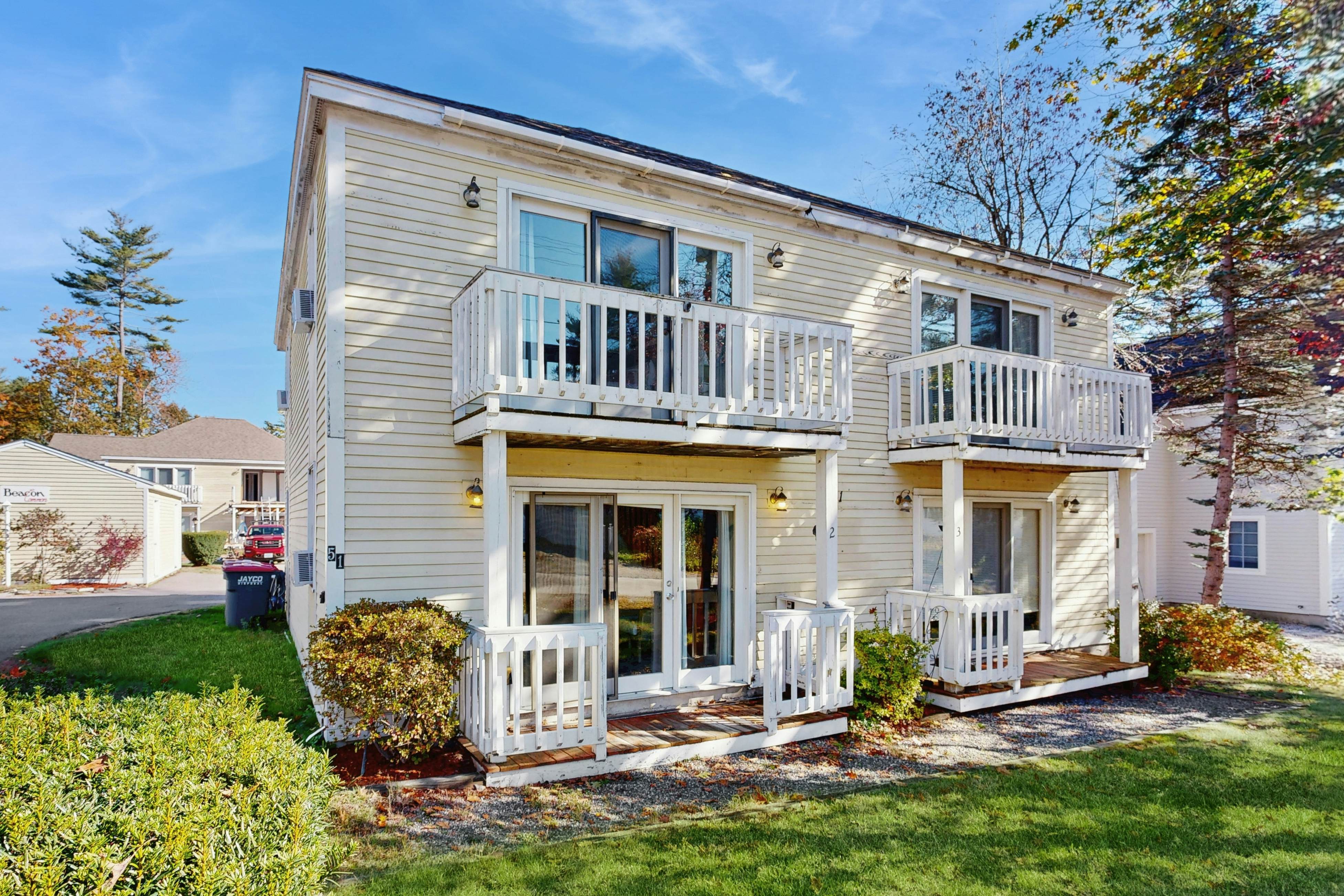 Long Sands Beach Escape