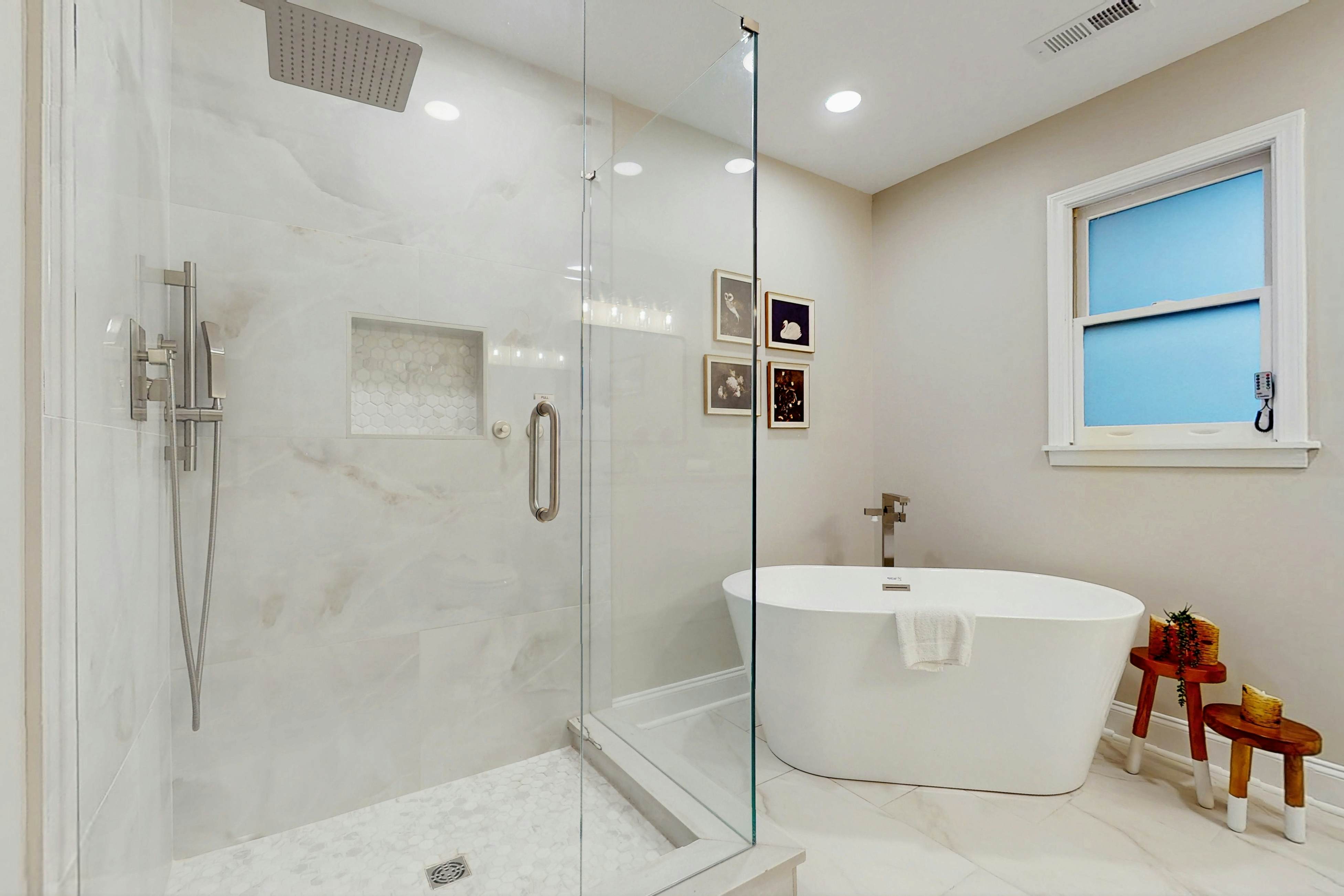 Hawk’s Landing at Innsbruck 