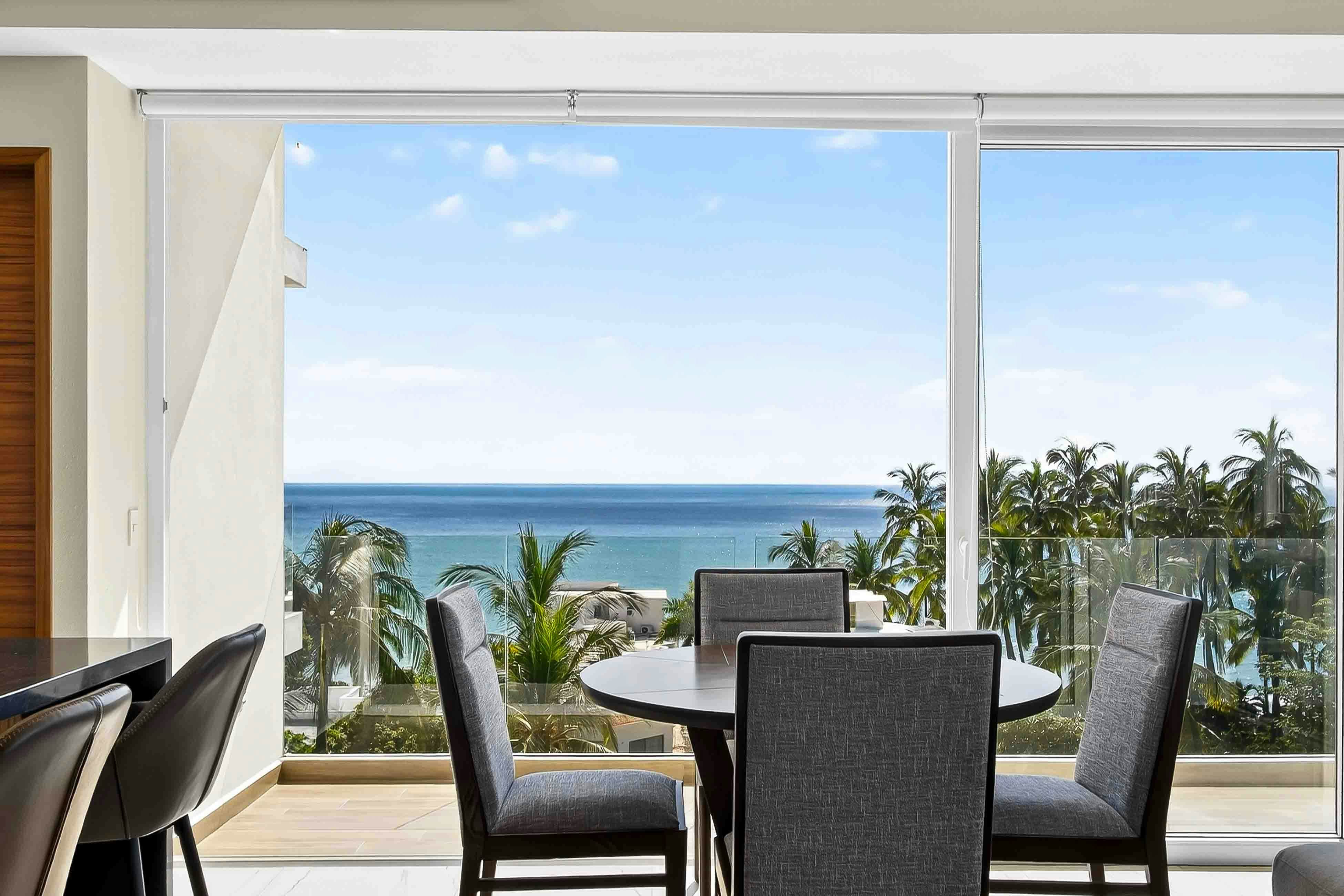 Blue Wave Hideaway at Quinta Banderas Bay