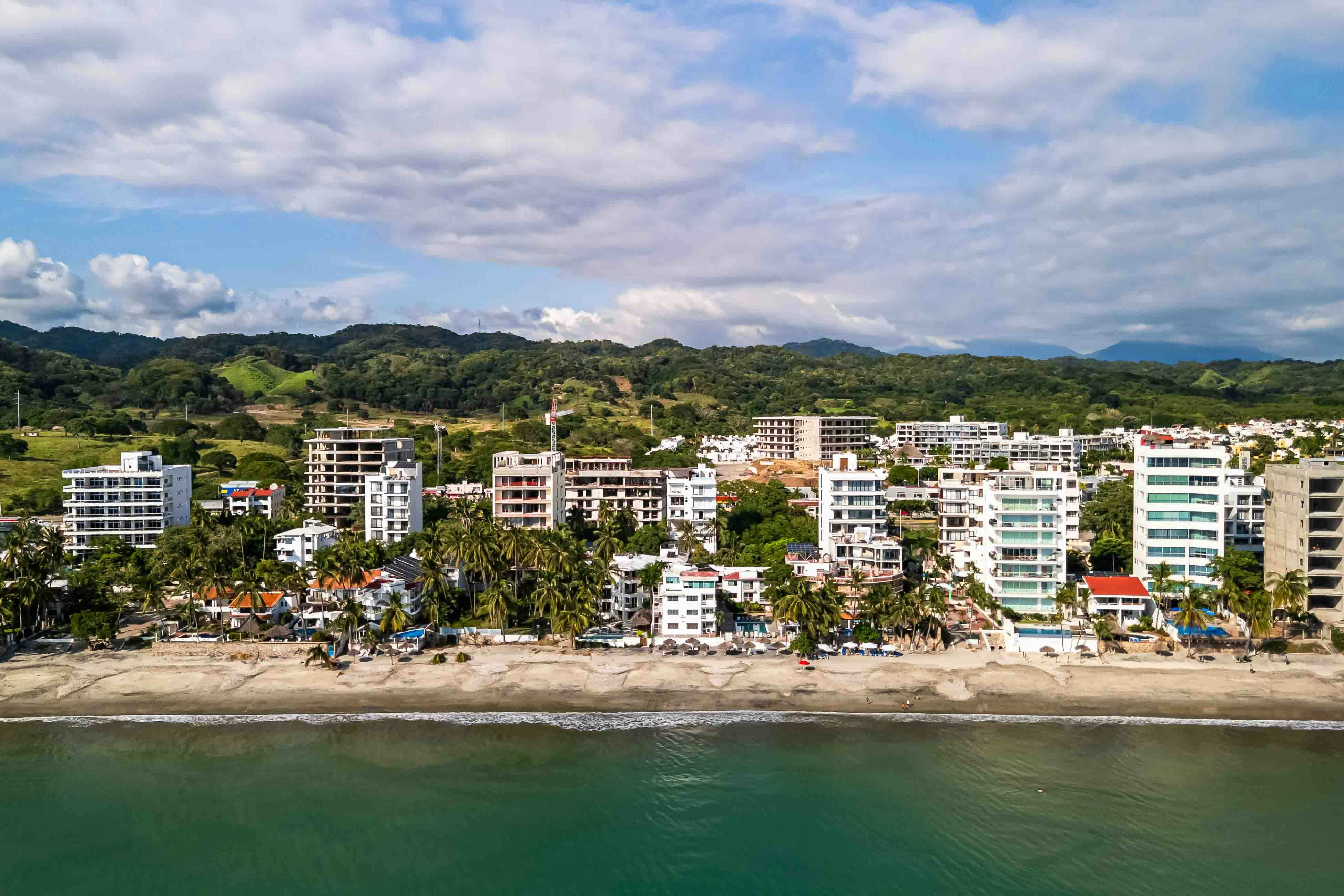Blue Wave Hideaway at Quinta Banderas Bay