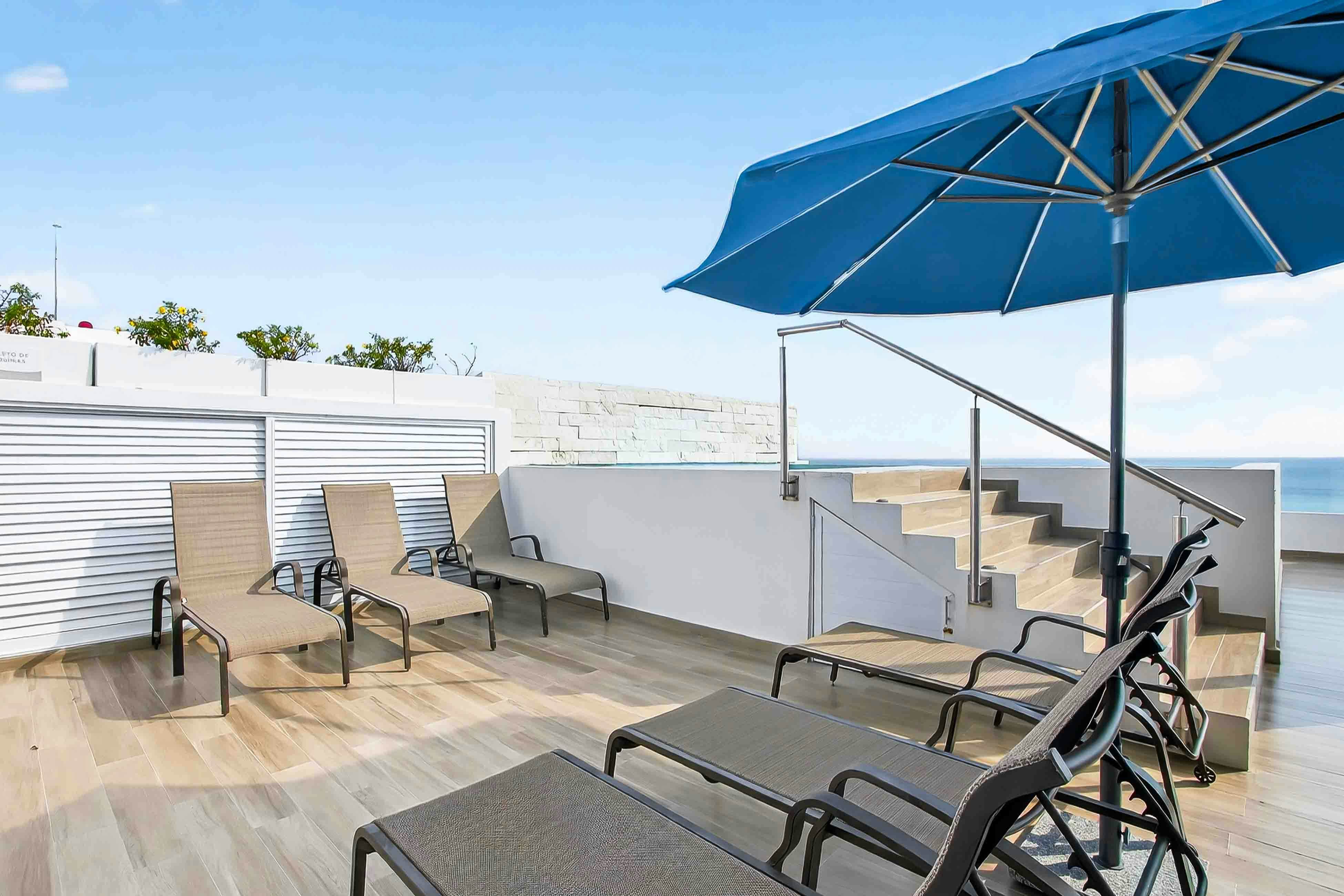 Blue Wave Hideaway at Quinta Banderas Bay