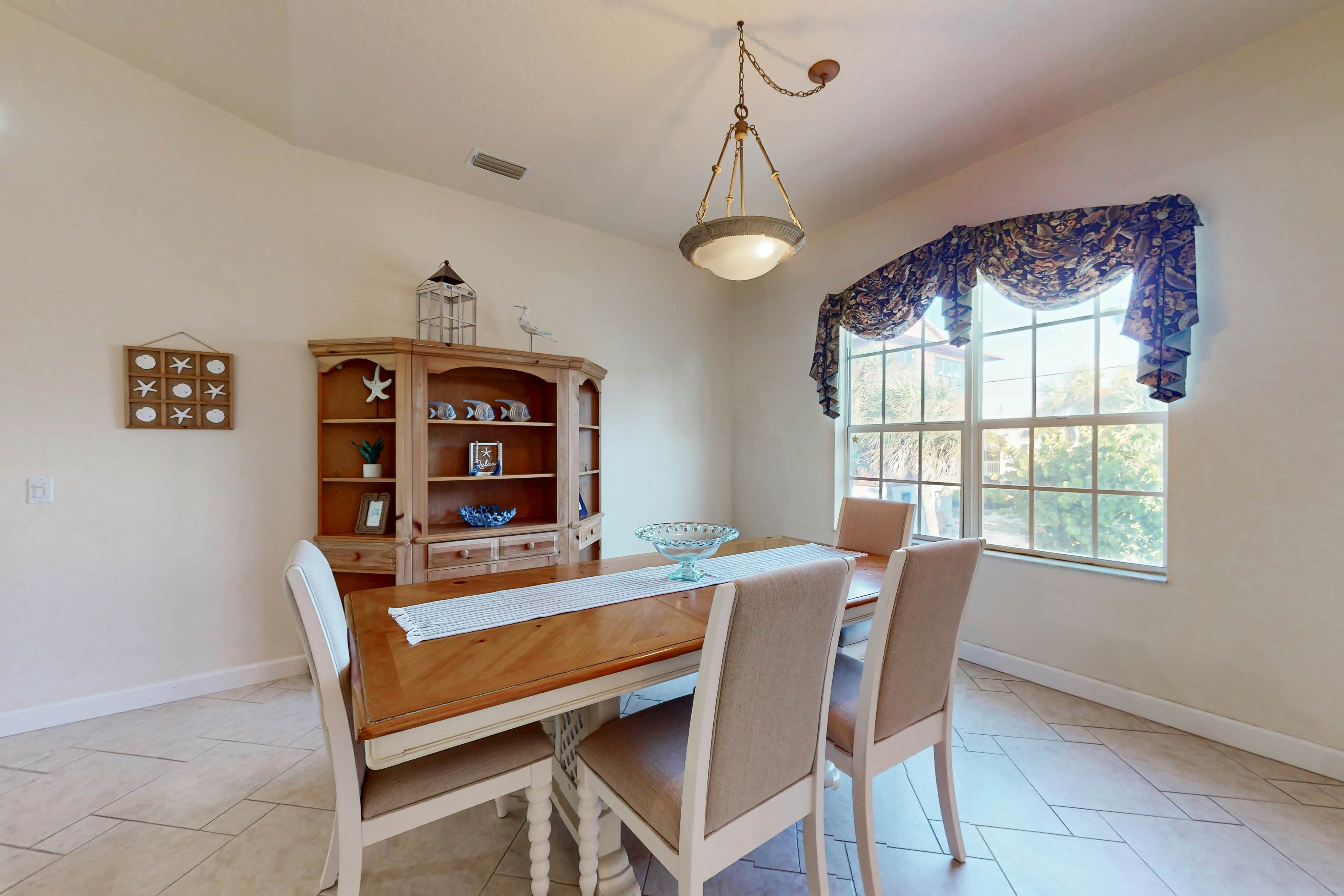 Salty Daze- The Oasis 