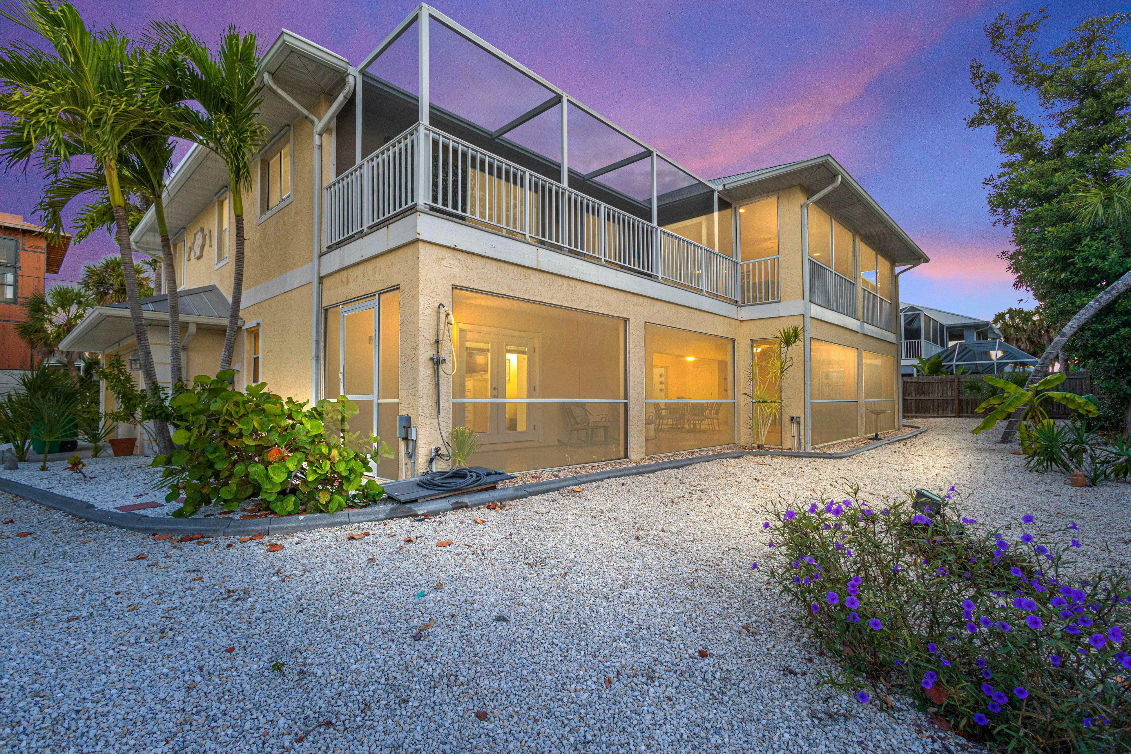 Salty Daze- The Oasis 