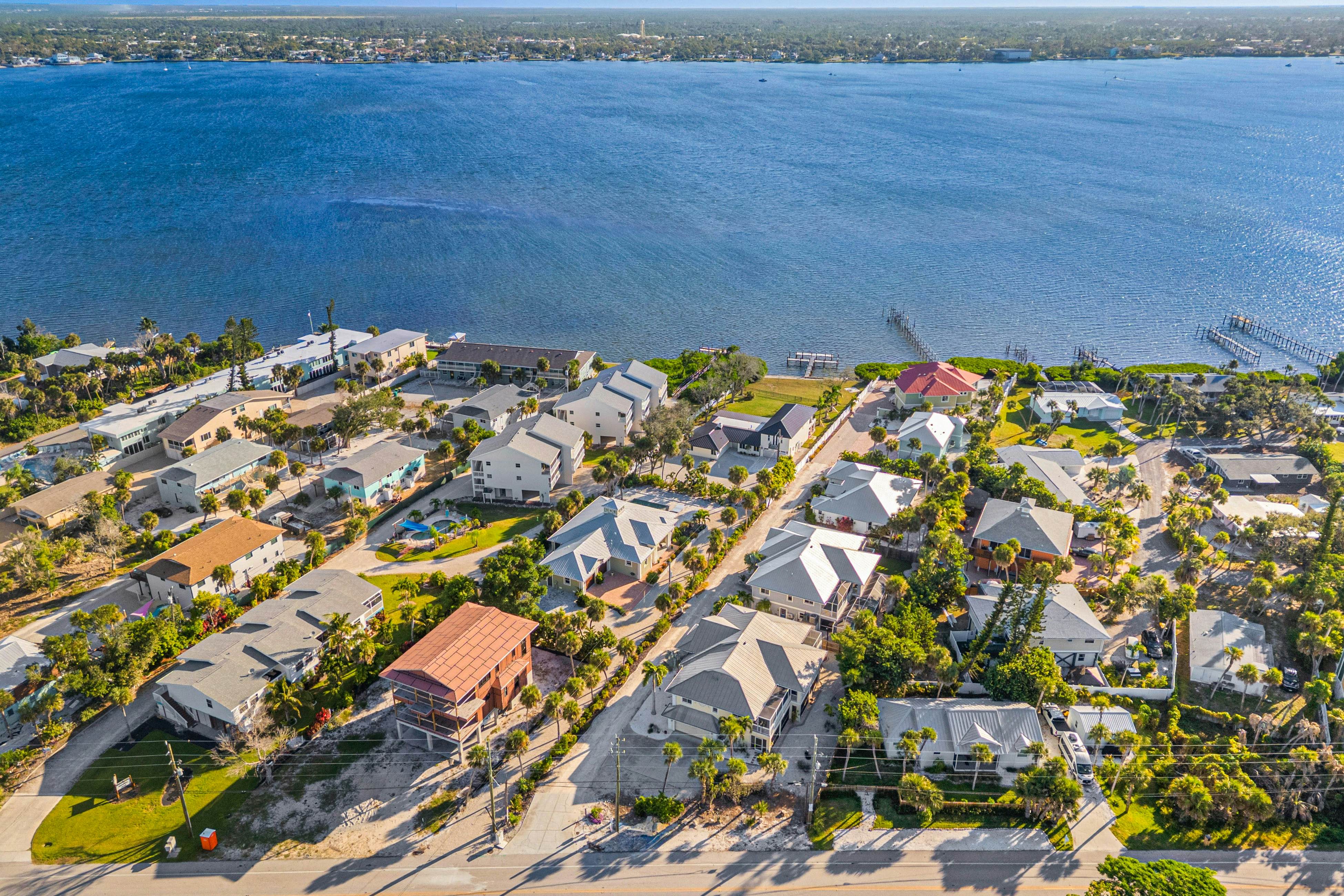 Salty Daze- The Oasis 